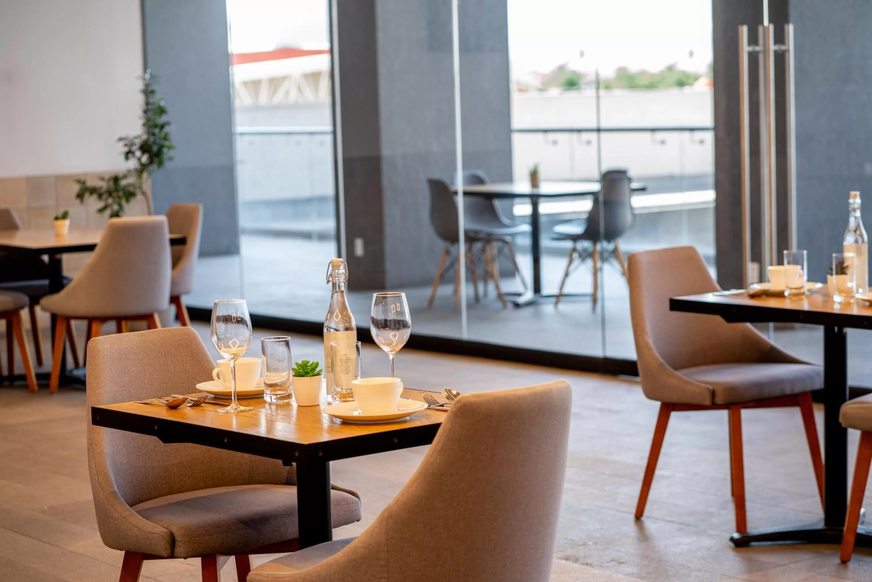 Restaurant/places to eat in Stadía Suites Querétaro Centro Histórico