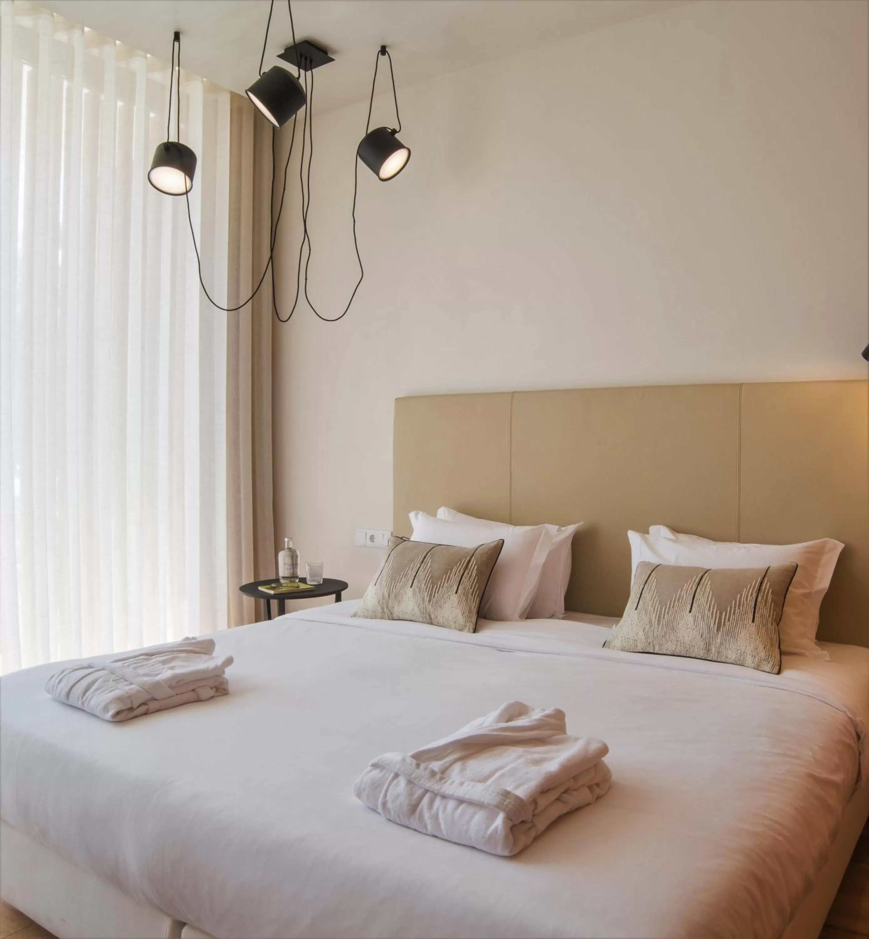 Bed in Aroeira Lisbon Hotel - Sea & Golf