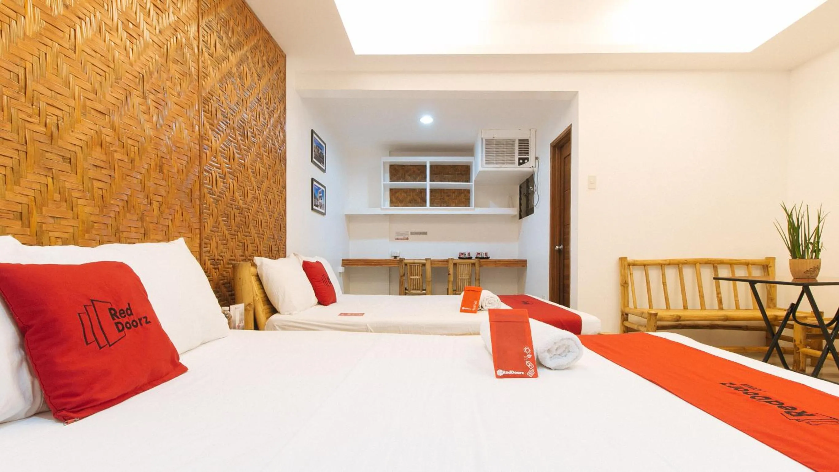 Photo of the whole room, Bed in RedDoorz at DBuilders Rooms Ph1 Taguig