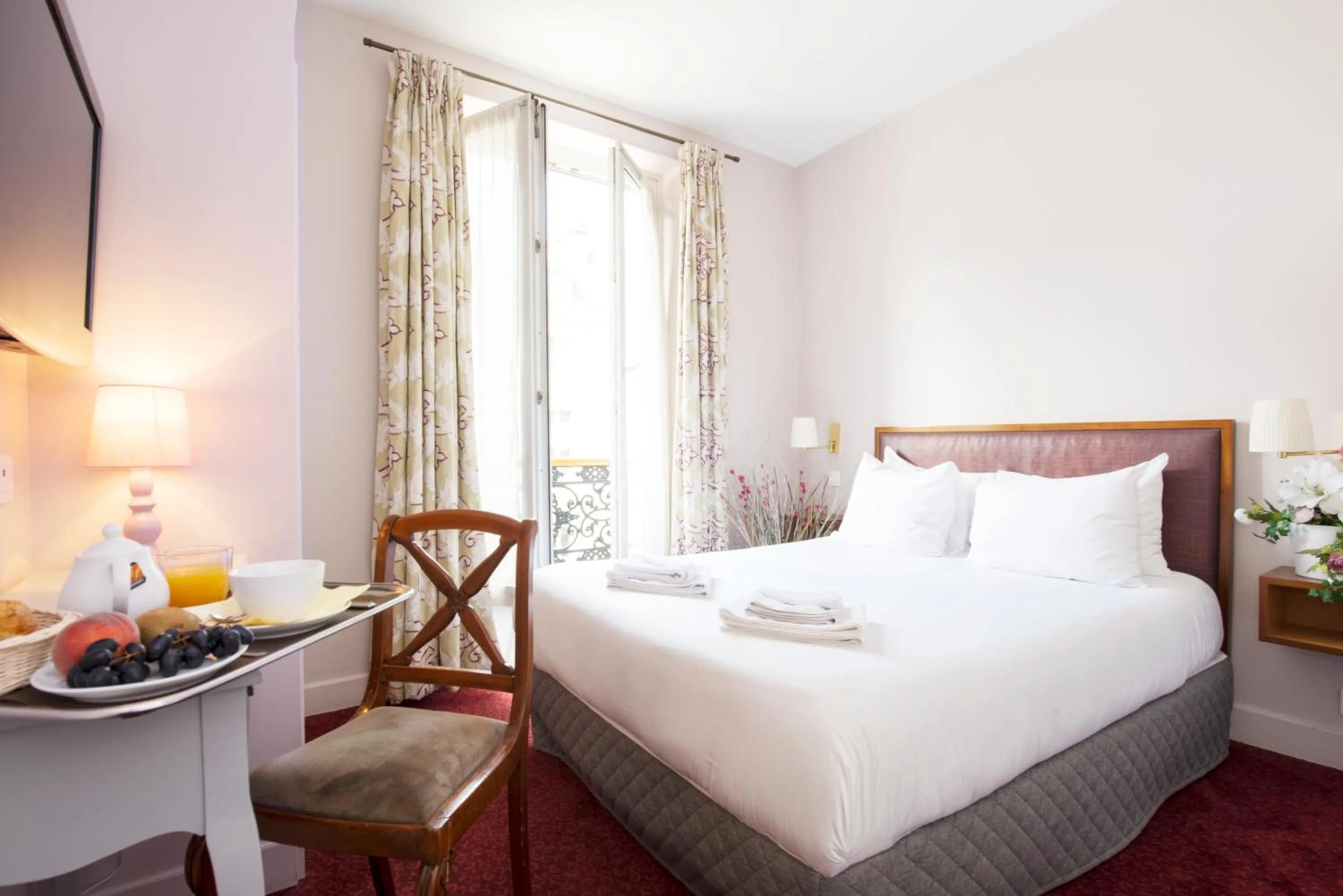 Decorative detail, Bed in France Louvre