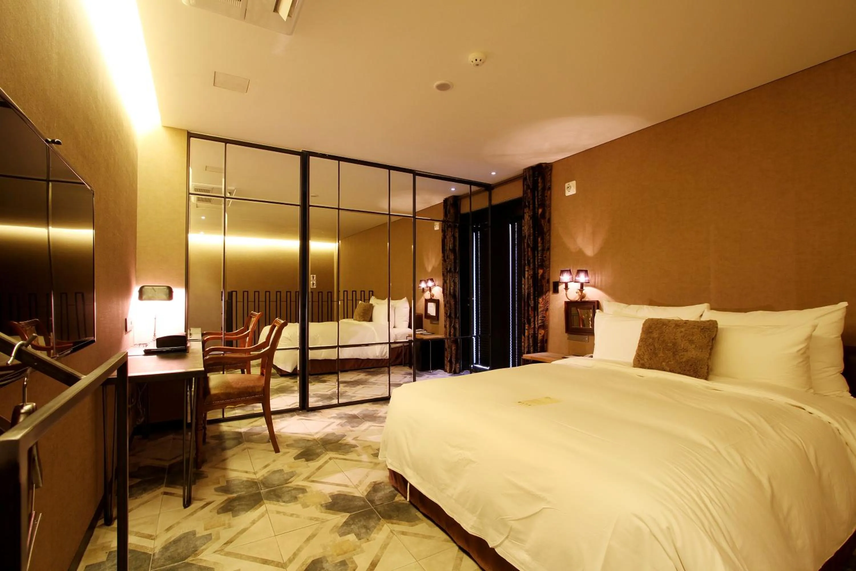 Photo of the whole room, Bed in Boutique Hotel Loft