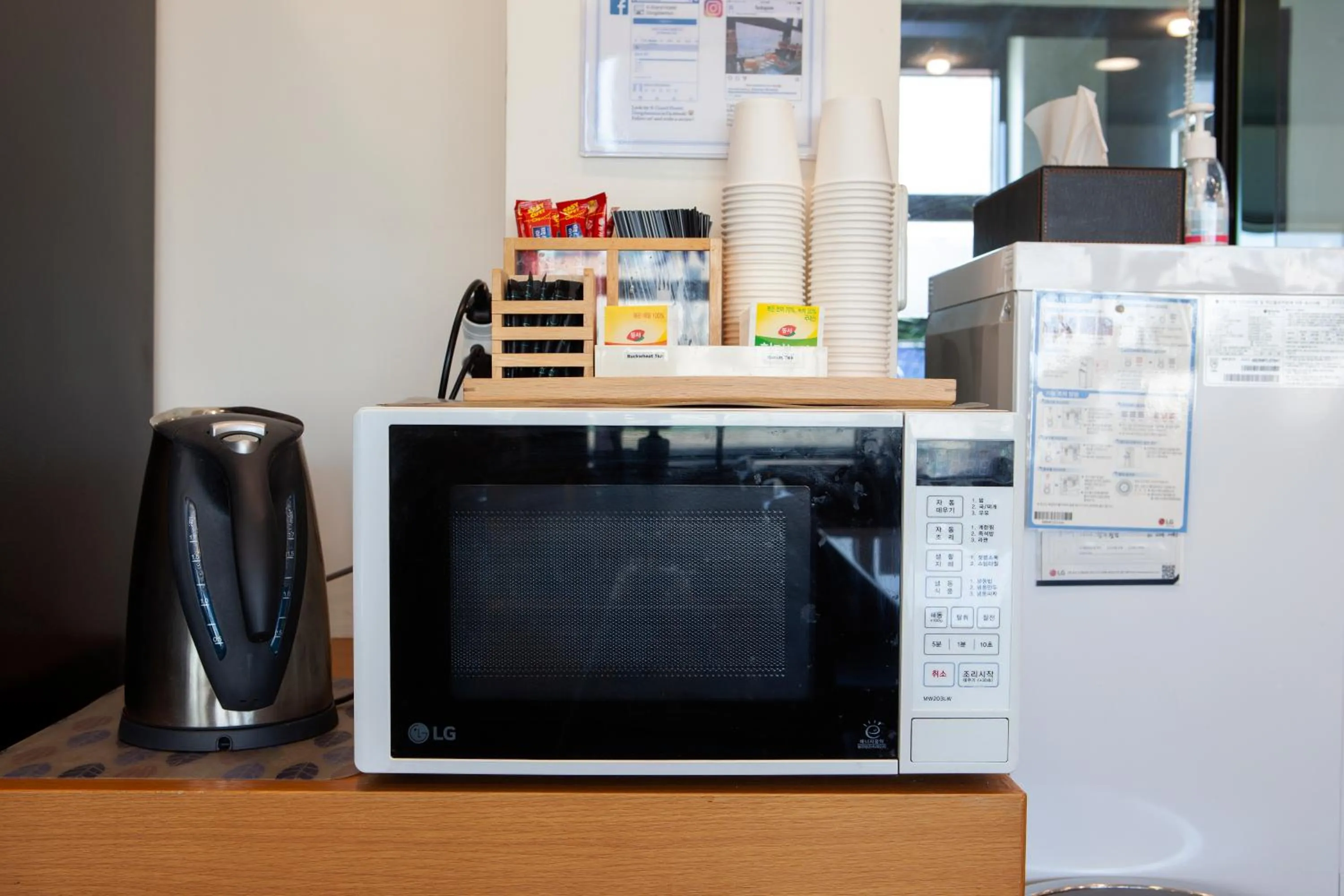 Coffee/tea facilities in K-Grand Hostel Dongdaemun