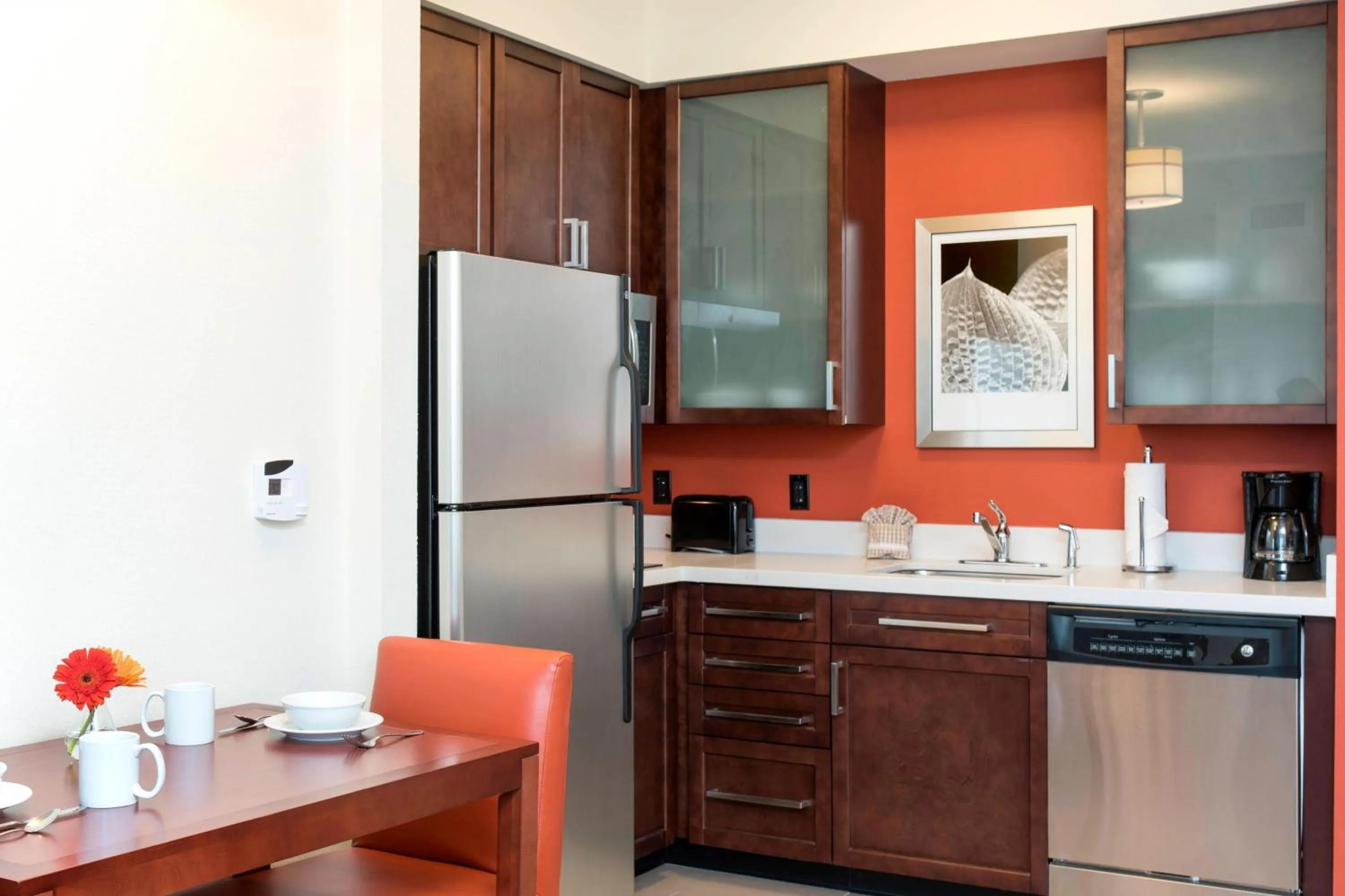 Kitchen or kitchenette in Residence Inn by Marriott Austin - University Area
