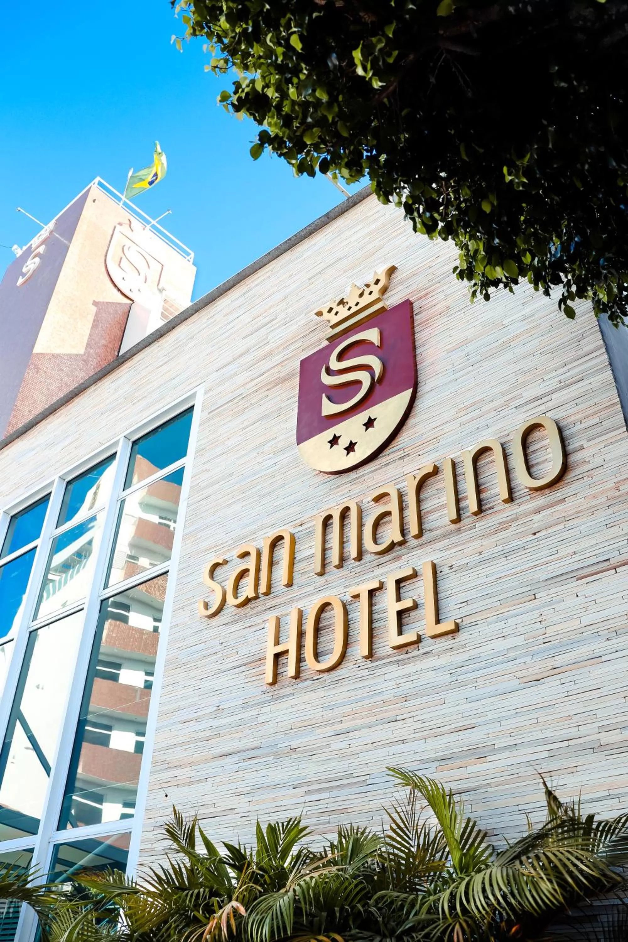 Logo/Certificate/Sign in San Marino Hotel