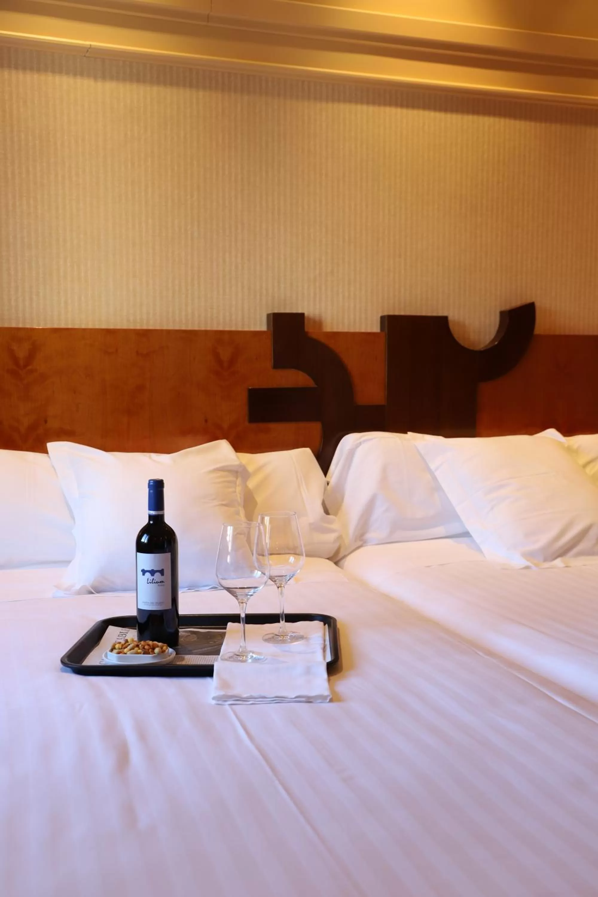 Photo of the whole room, Bed in Hotel Olid