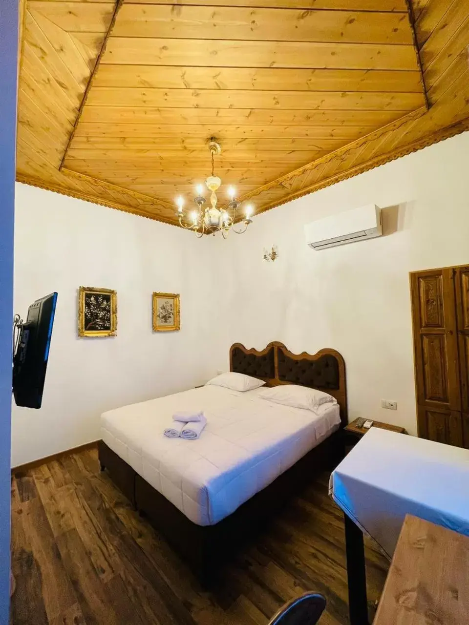 Standard Double or Twin Room in Boutique Hotel Praga Standard Double or Twin Room in Boutique Hotel Praga