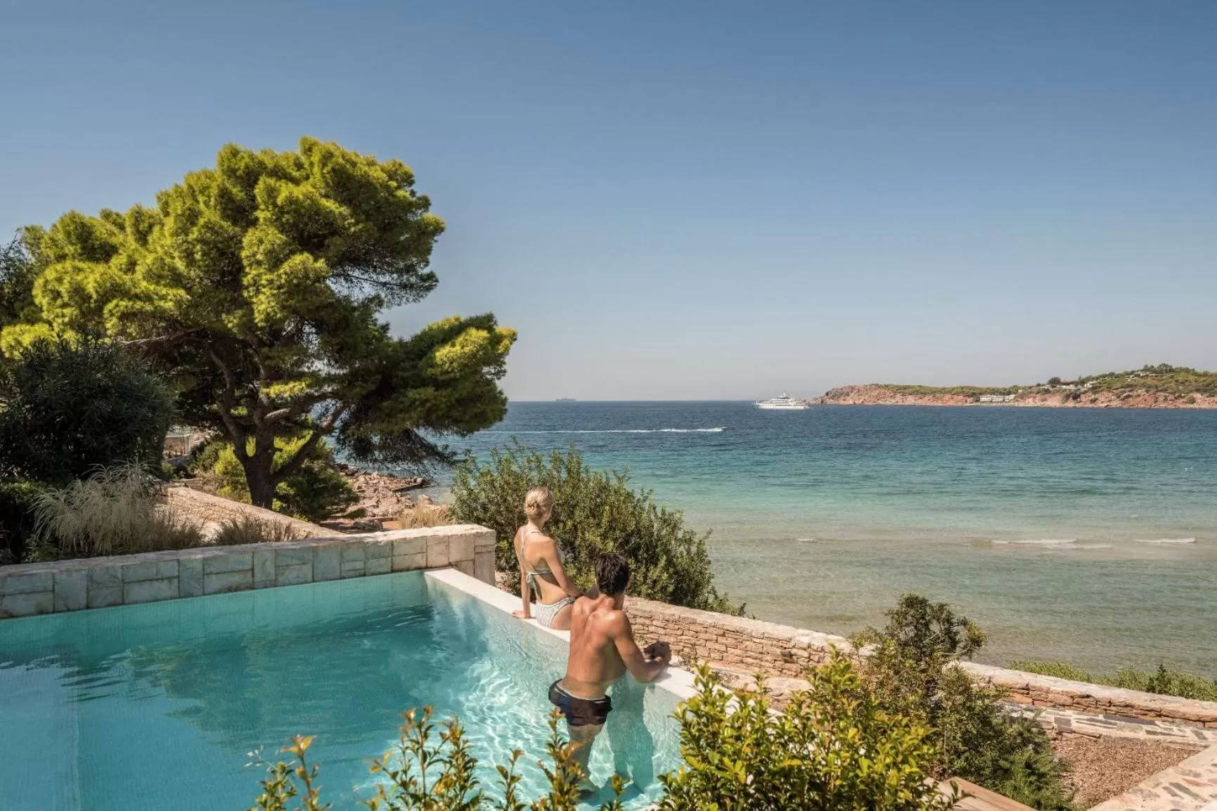 Bungalow with Pool and Sea View in Four Seasons Astir Palace Hotel Athens