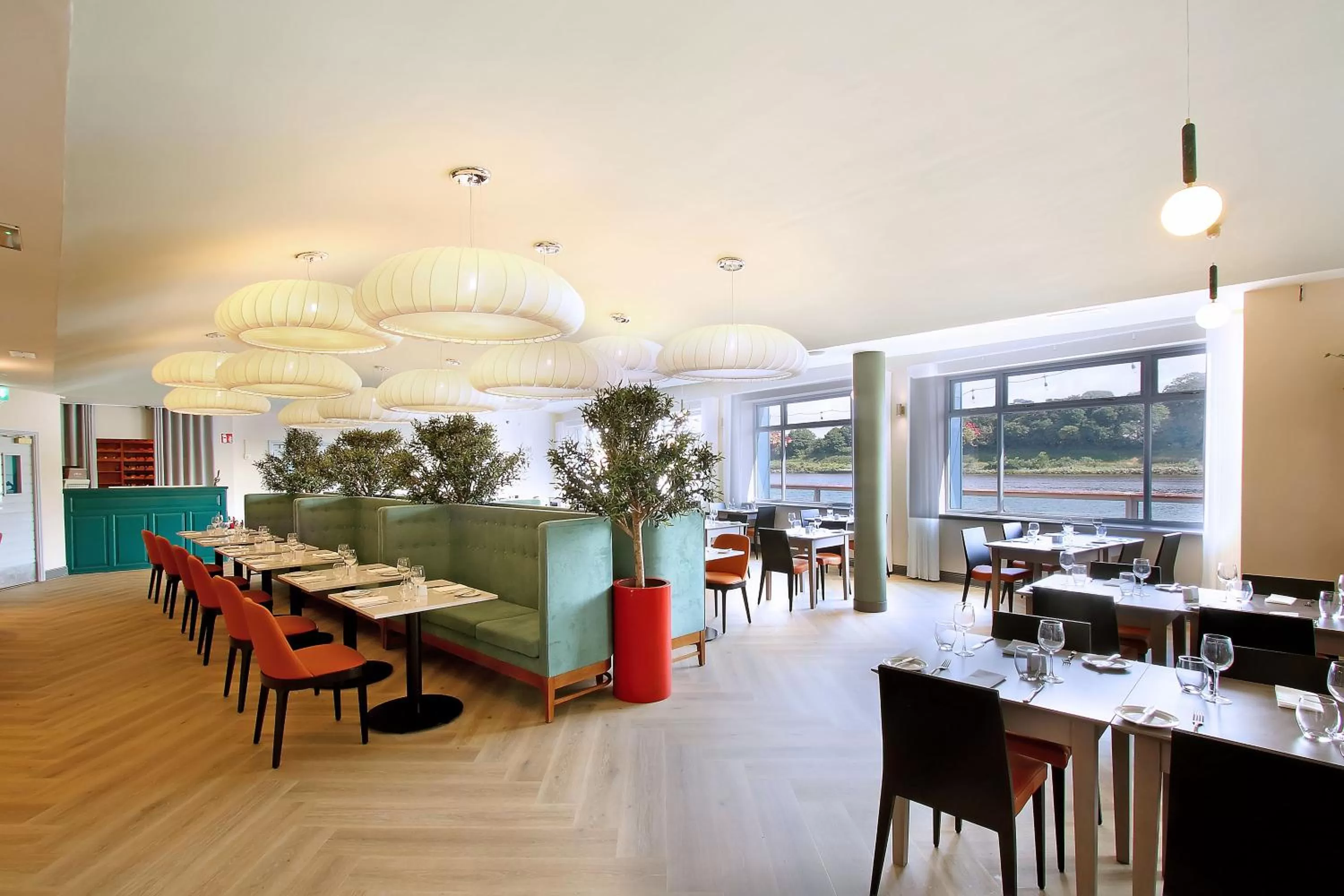 Restaurant/places to eat in Waterford Marina Hotel