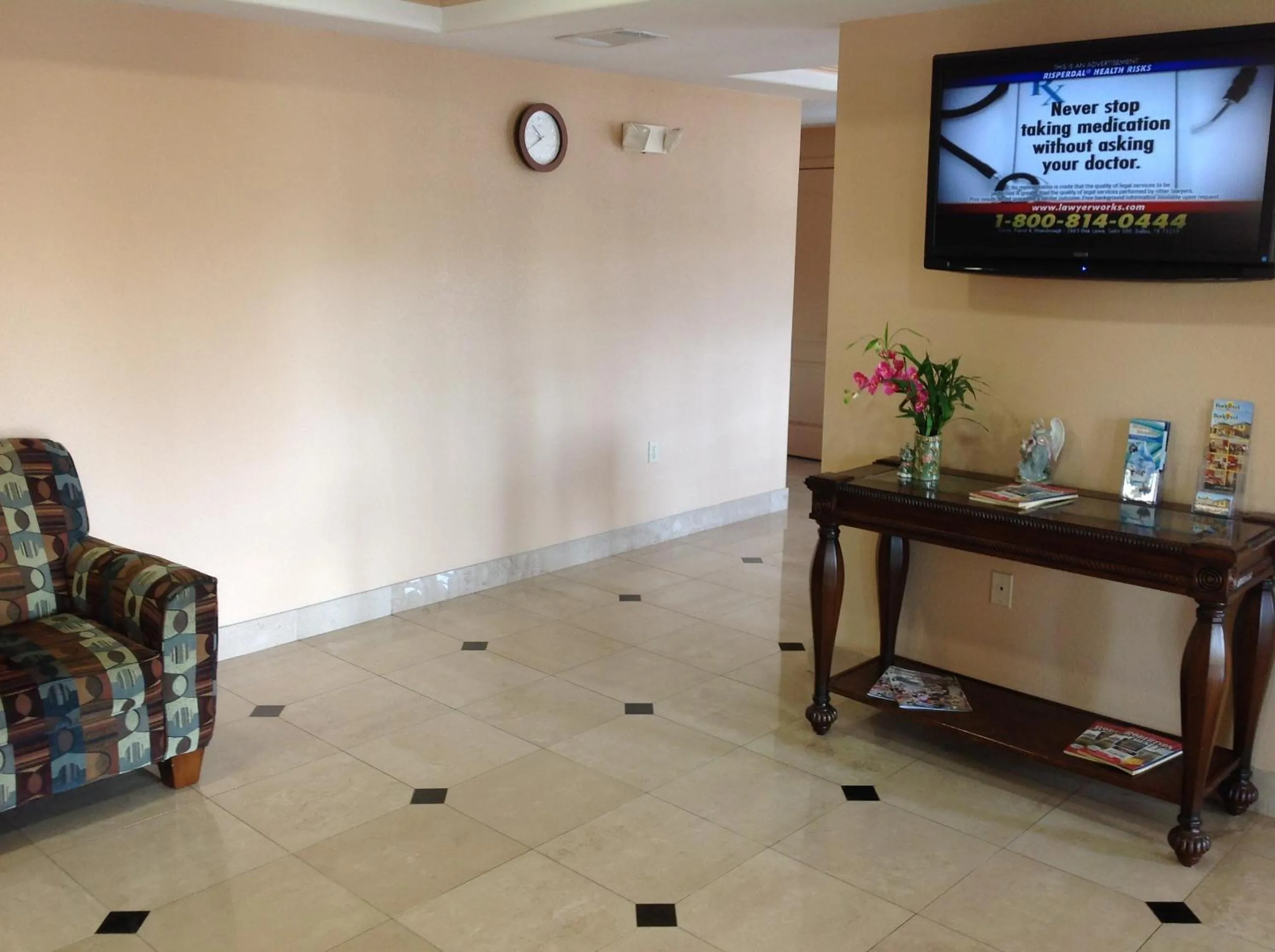 TV and multimedia in Budgetel Inn and Suites