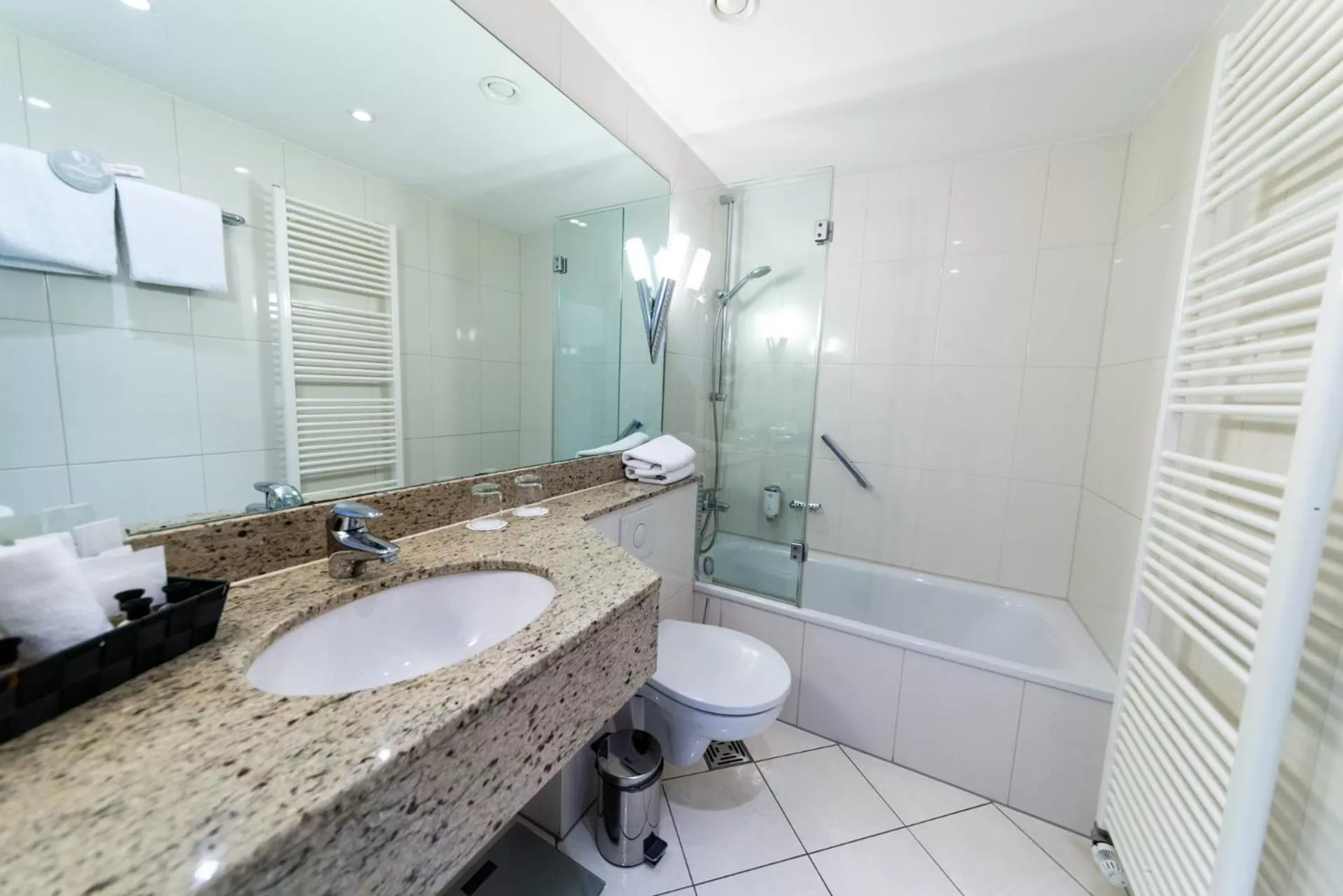 Bathroom in Hotel Kaiserhof