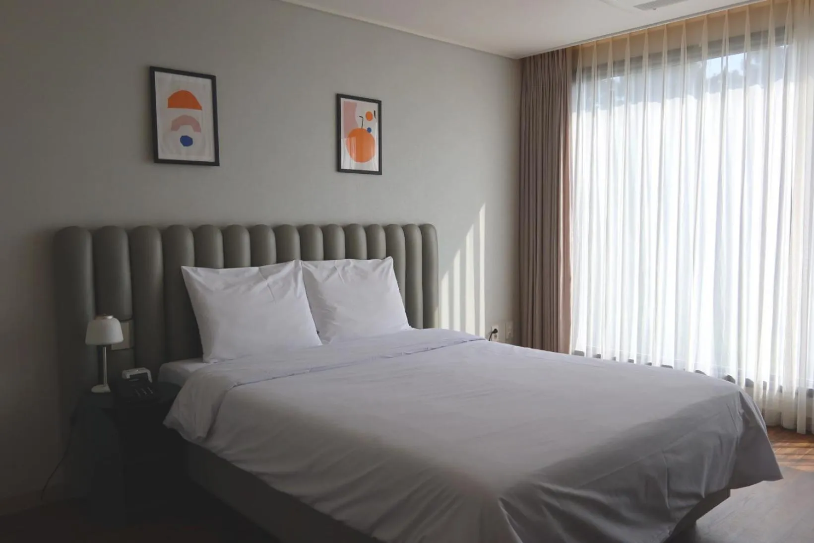 Decorative detail in Hotel Seogwipean