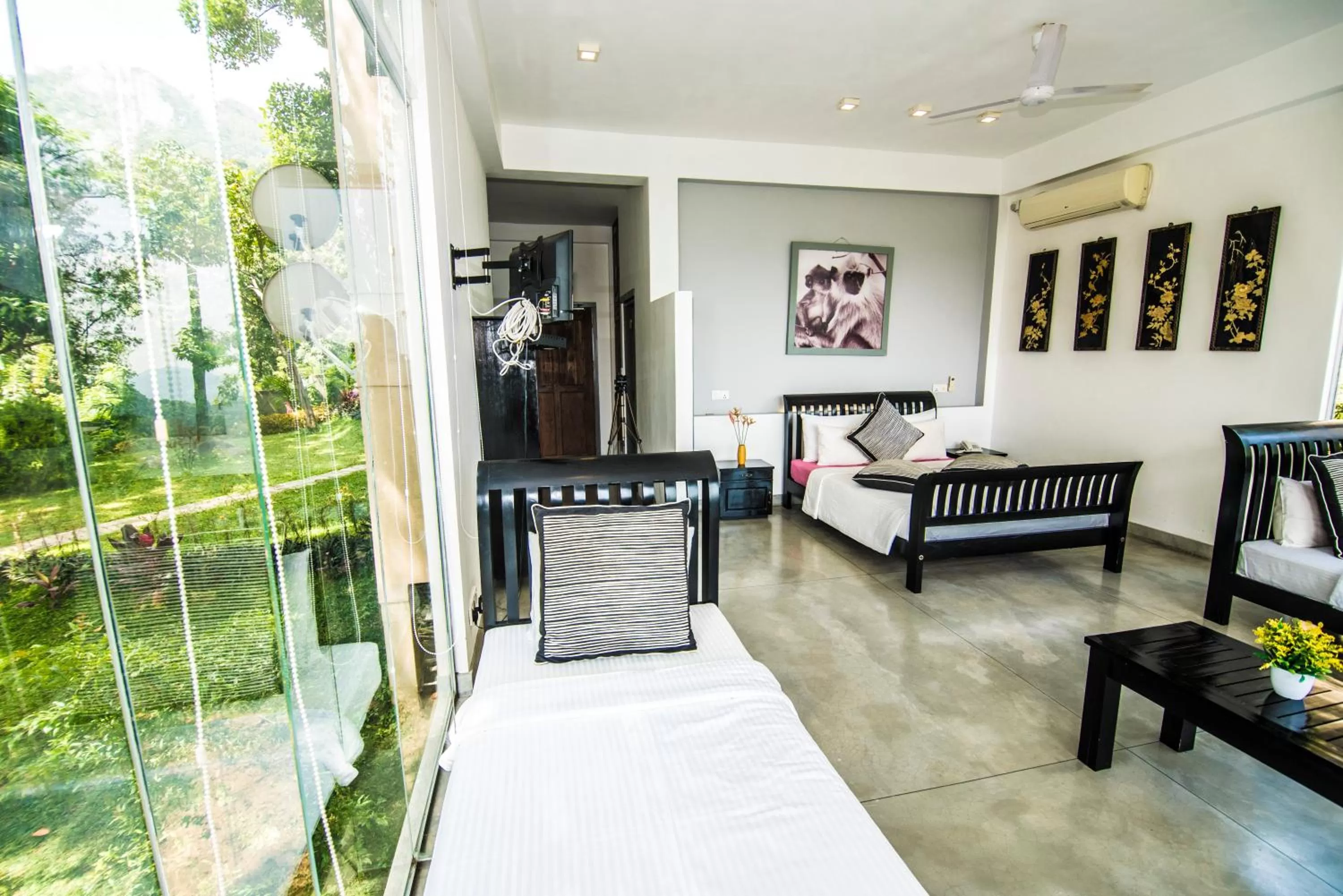 Photo of the whole room in Ella Planters Bungalow