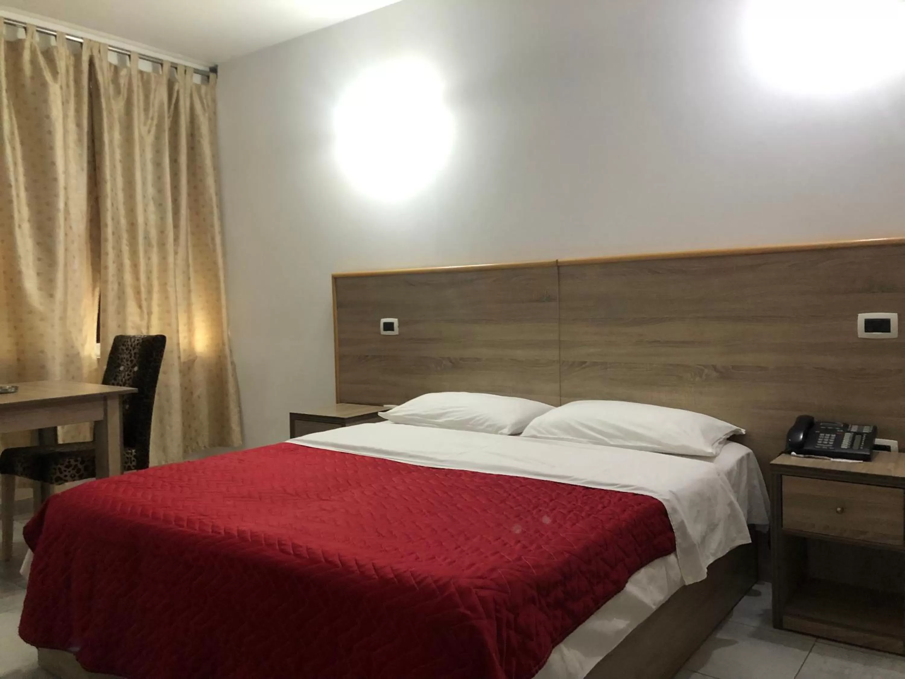 Bed in Hotel Pernoca