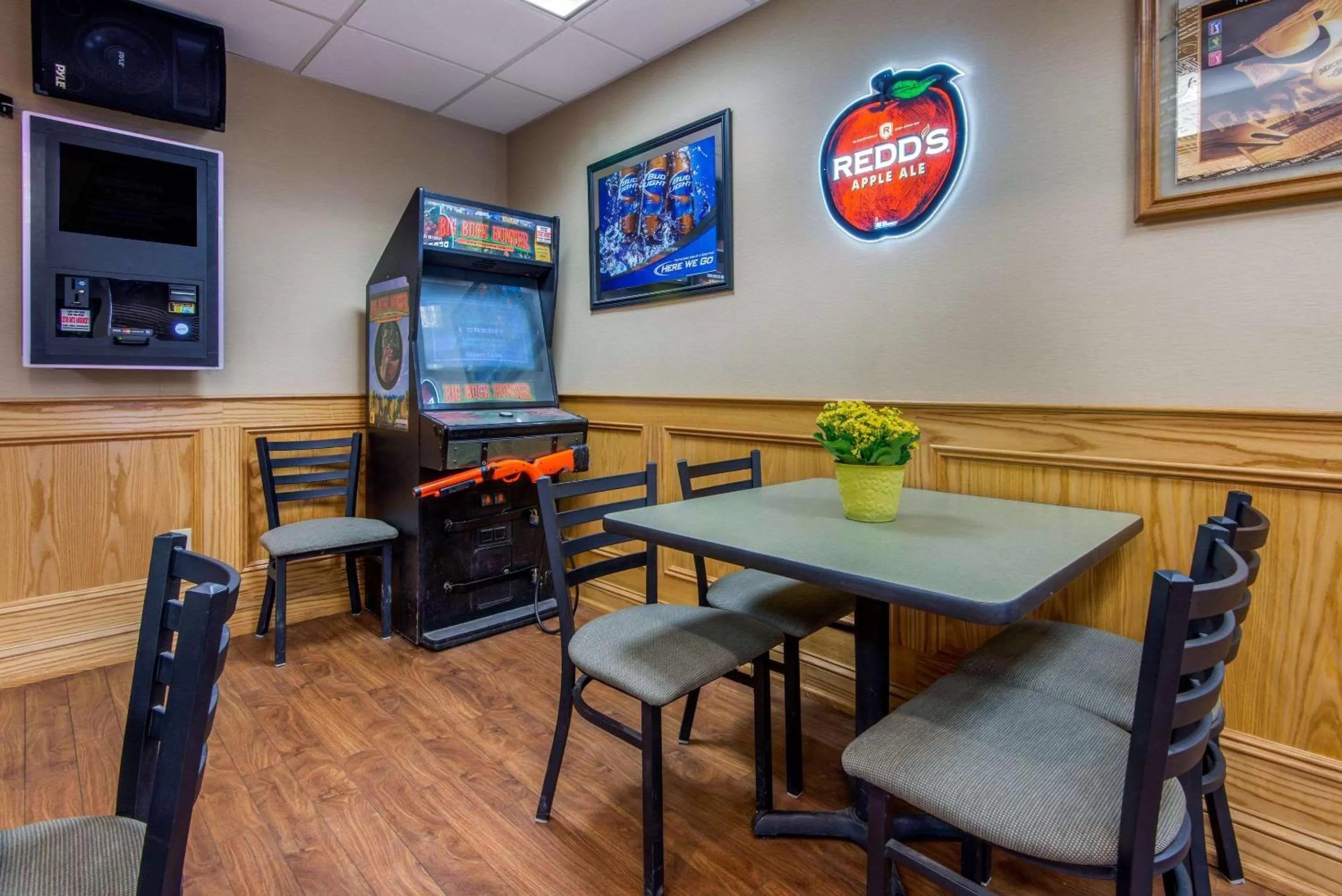 Lounge or bar in Quality Inn & Suites Mansfield