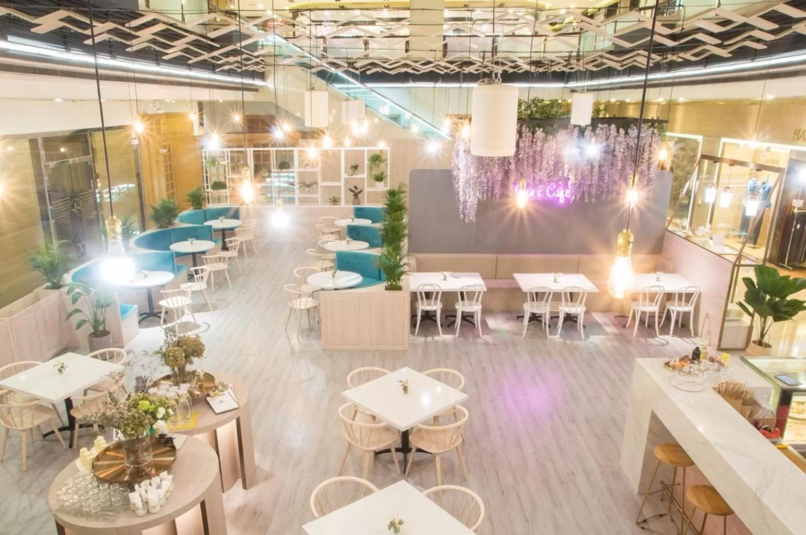 Restaurant/places to eat in The Howard Plaza Hotel Kaohsiung