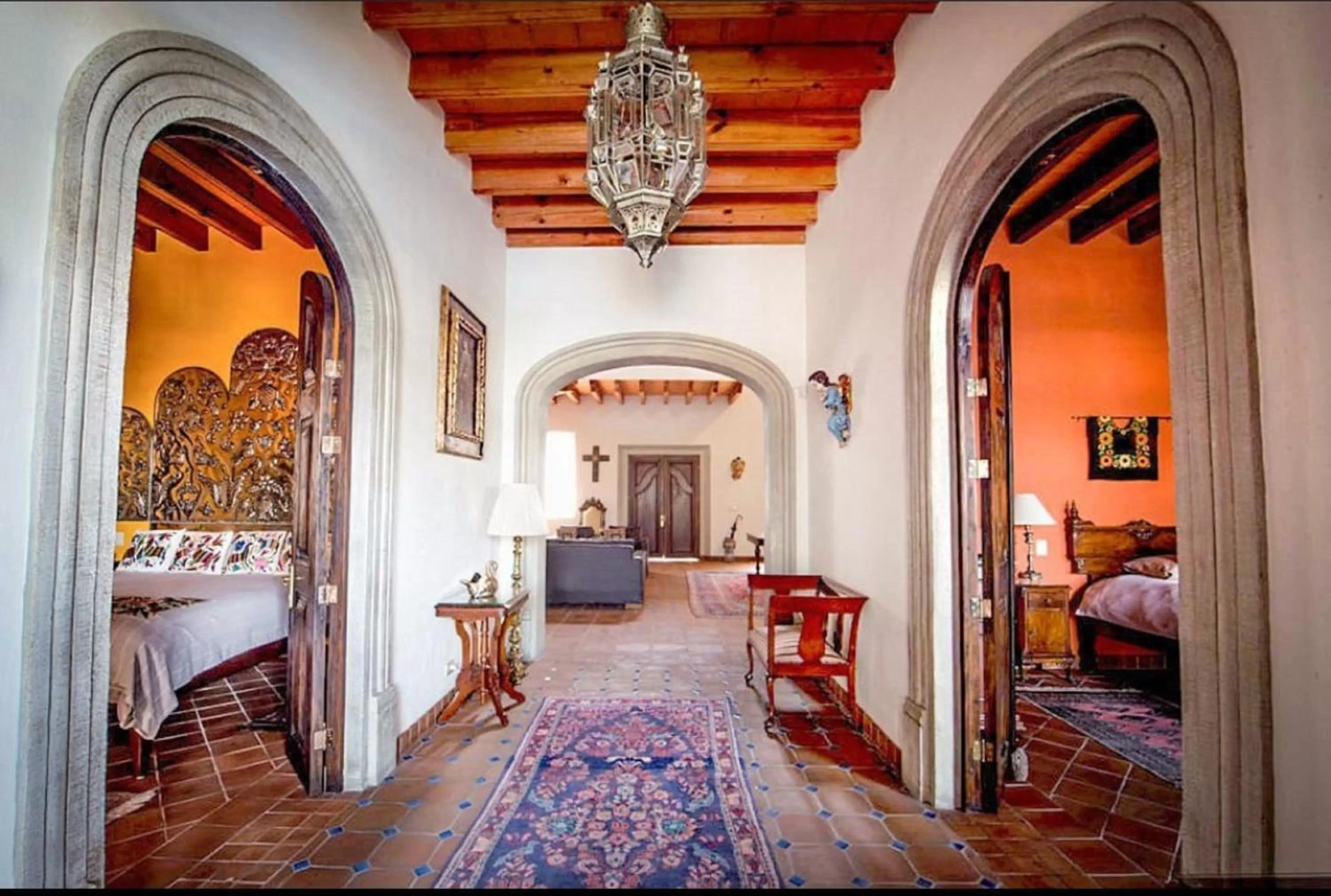 Property building, Bed in Casa Don Pascual Hotel Boutique Sweet Home