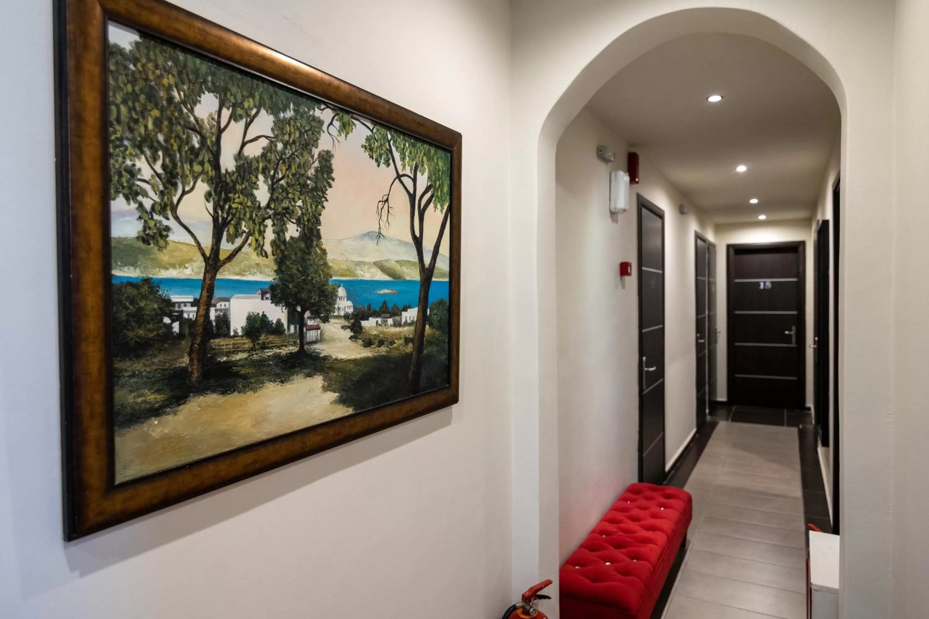 Votsalakia Hotel & Luxury Apartments