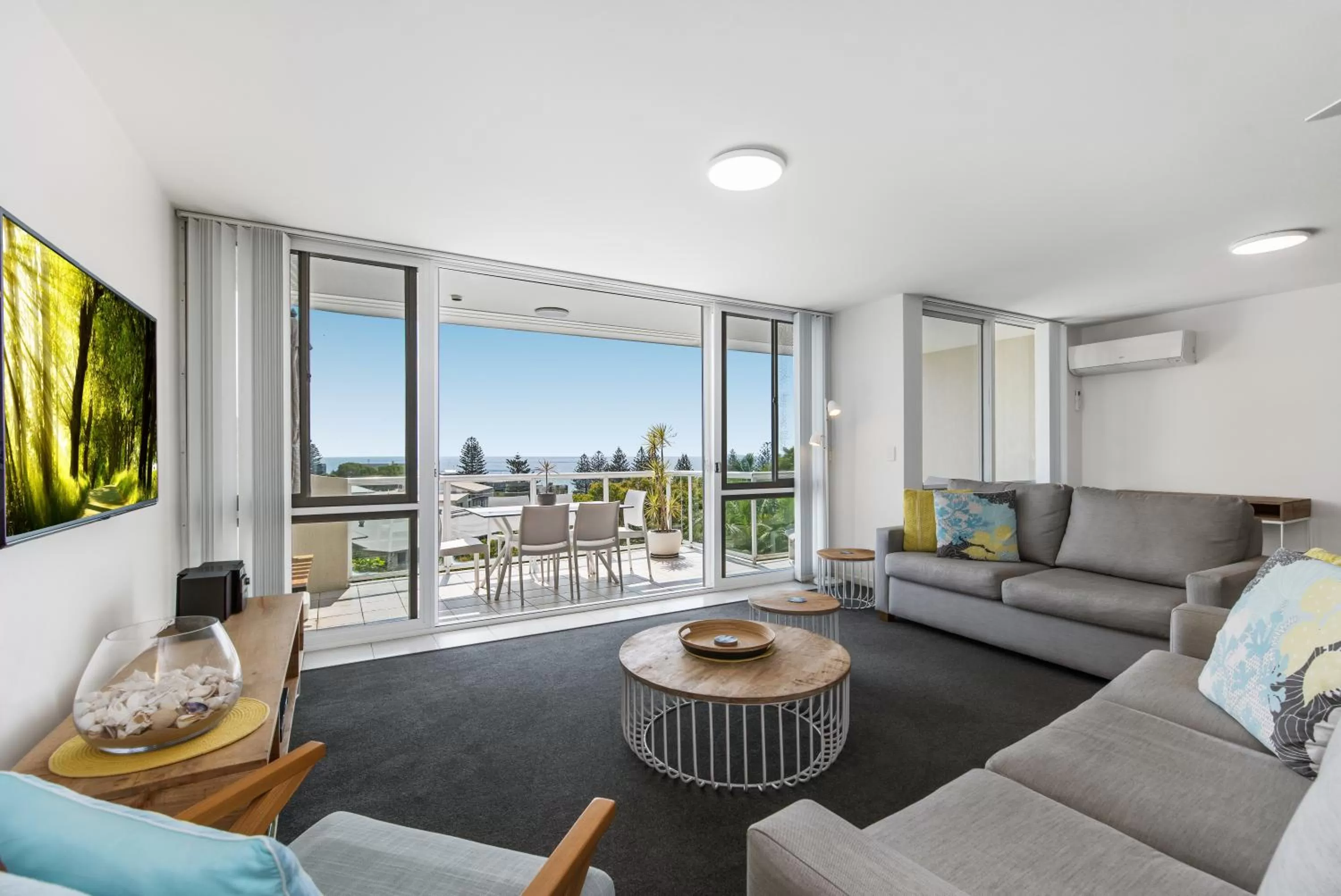 Seating Area in Sunshine Vista