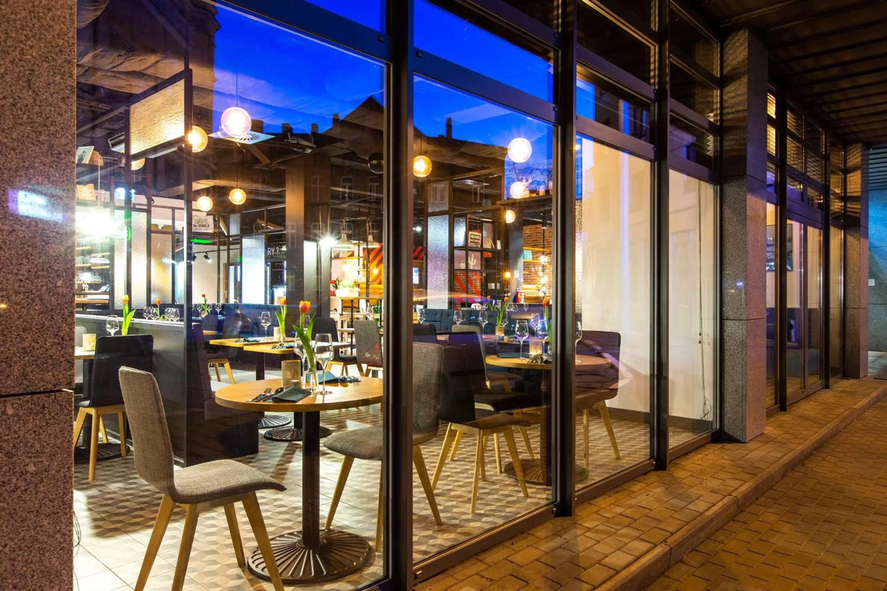 Restaurant/places to eat in Park Inn by Radisson Poznan