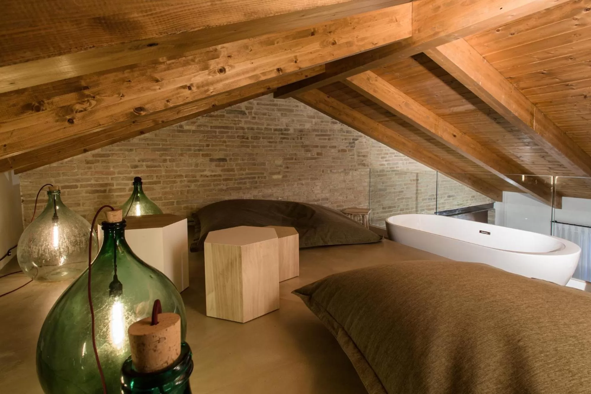 Photo of the whole room, Bed in Terra di Gradara