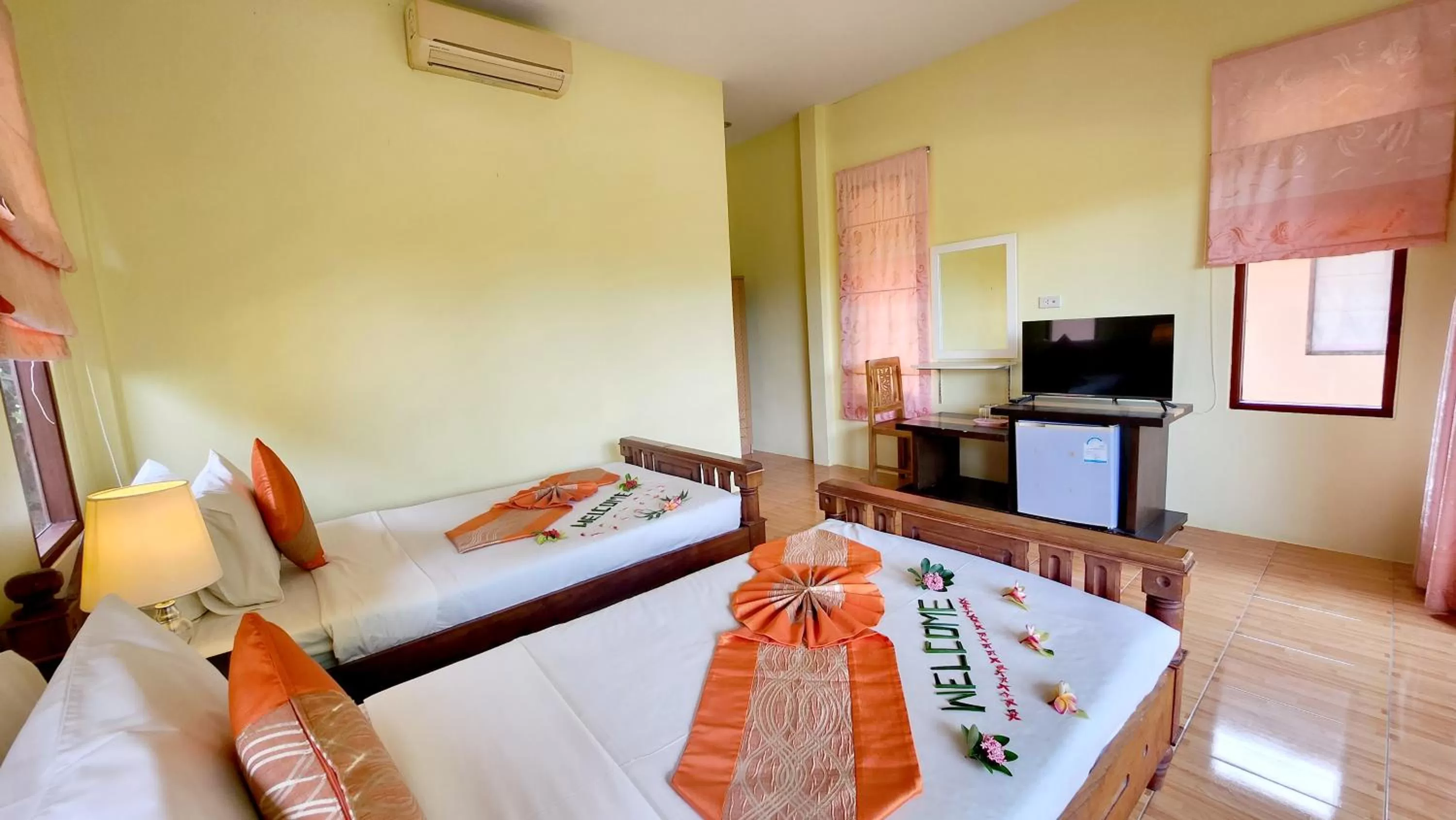 Bed in Sawaddee Aonang Resort