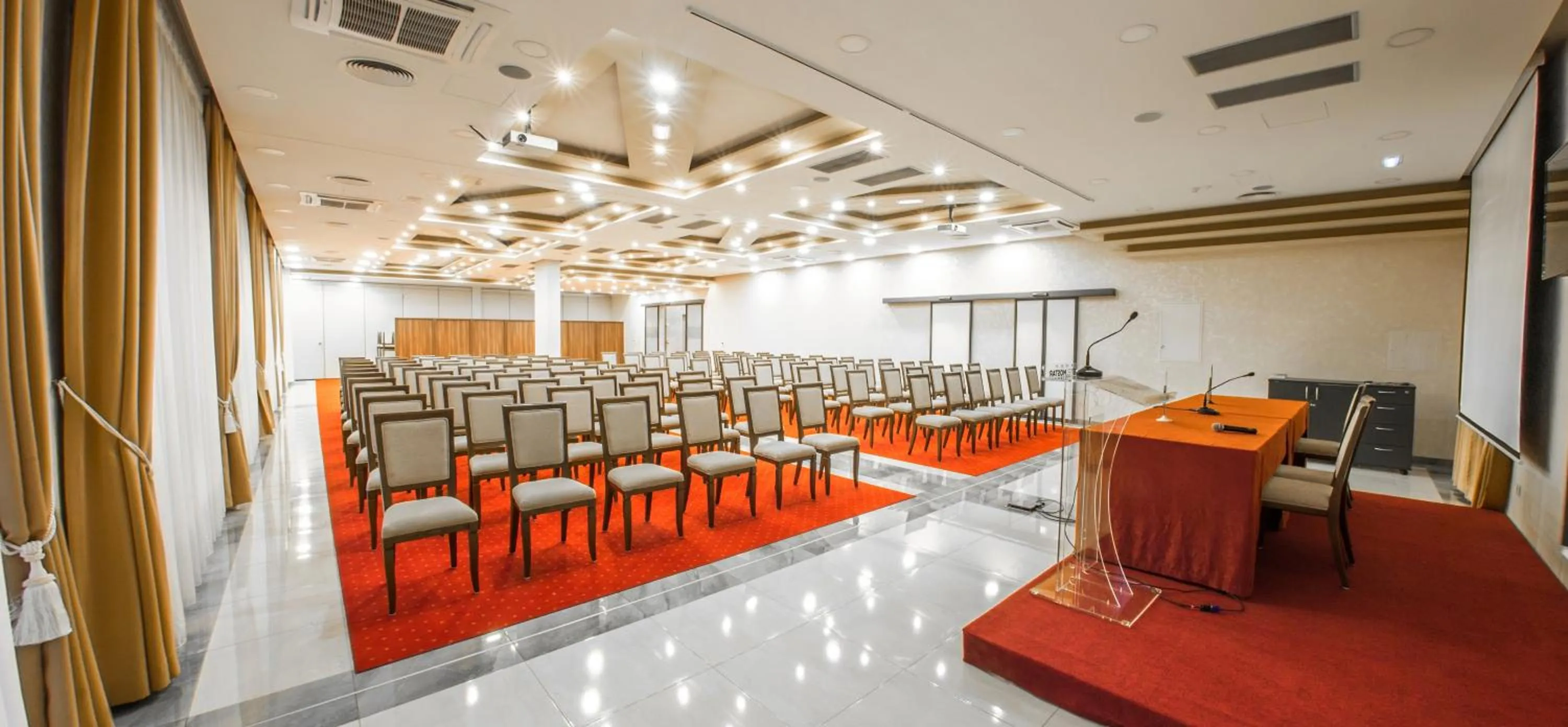 Business facilities in Hotel Mostar
