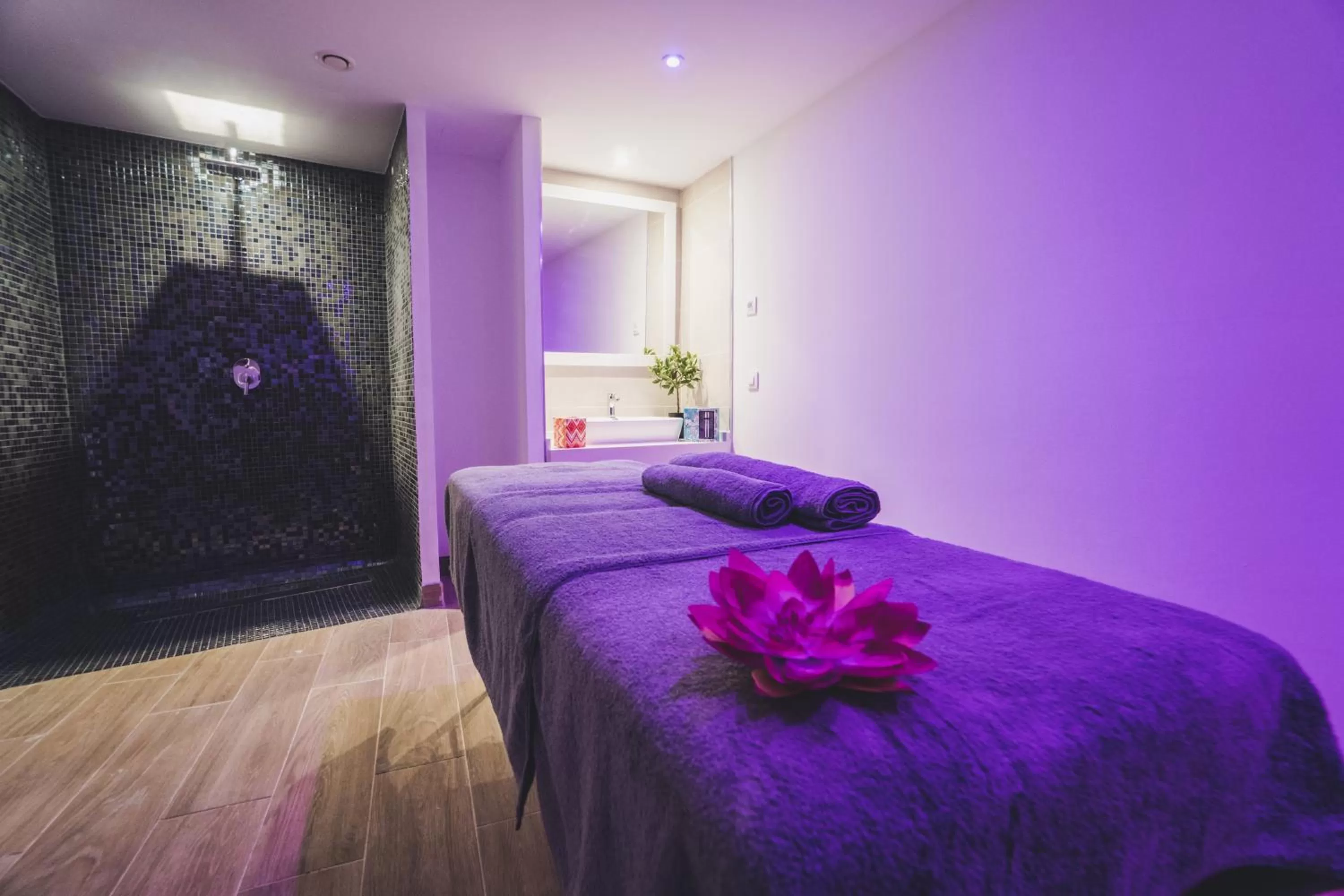 Spa and wellness centre/facilities, Bed in Gara Suites Golf & Spa