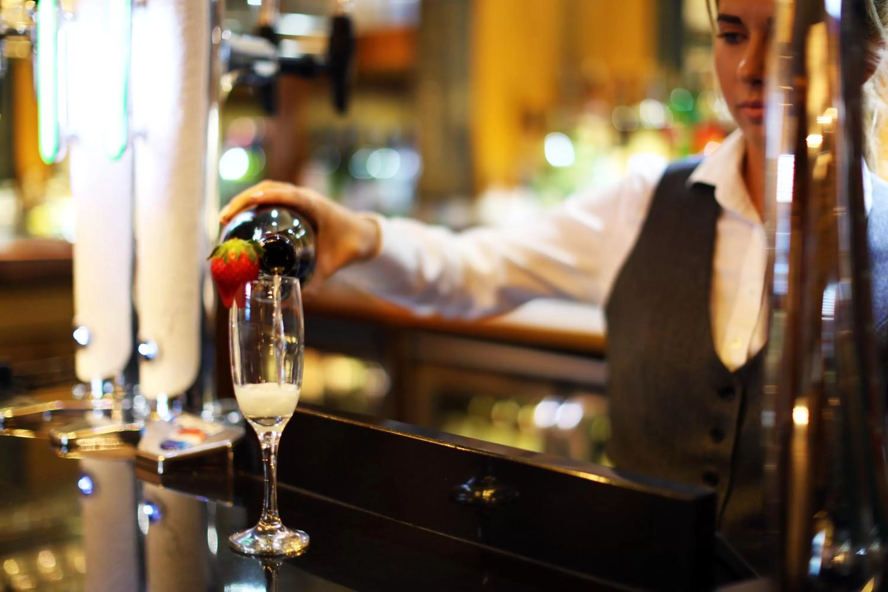 Drinks in The Crown Hotel Bawtry-Doncaster