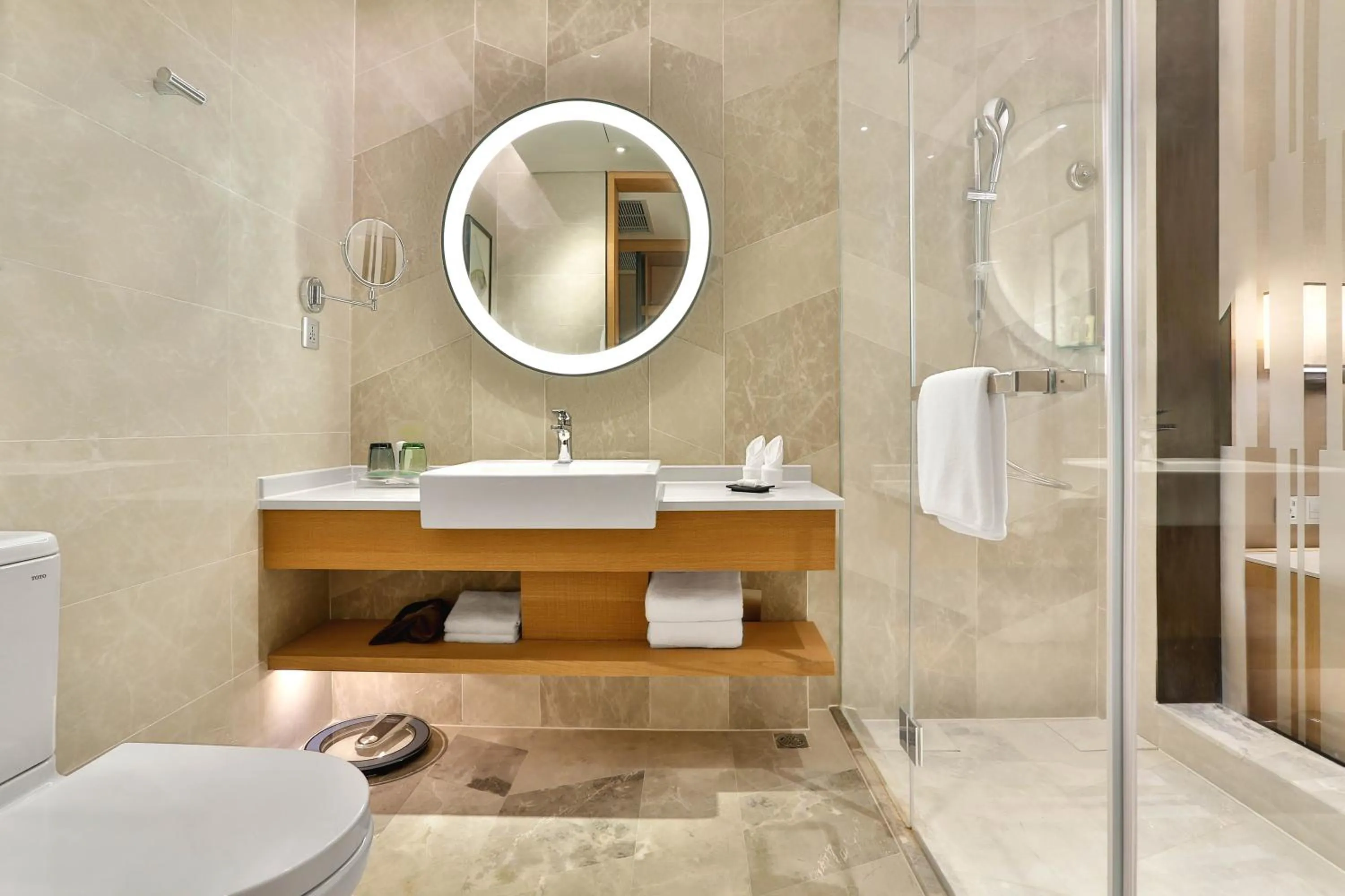 Bathroom in Holiday Inn Chengdu Qinhuang by IHG