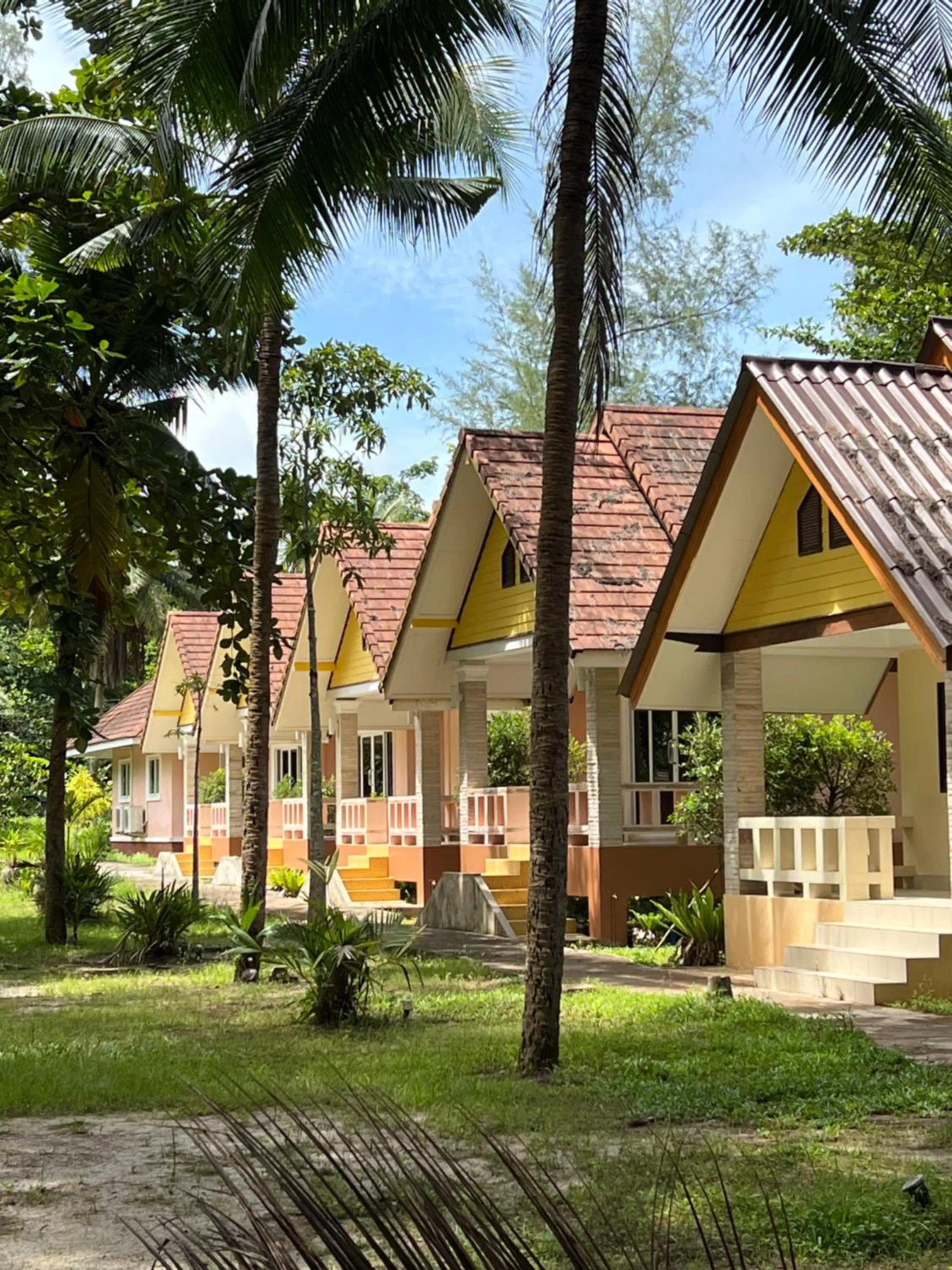 Property Building in Ao Thong beach Bungalows