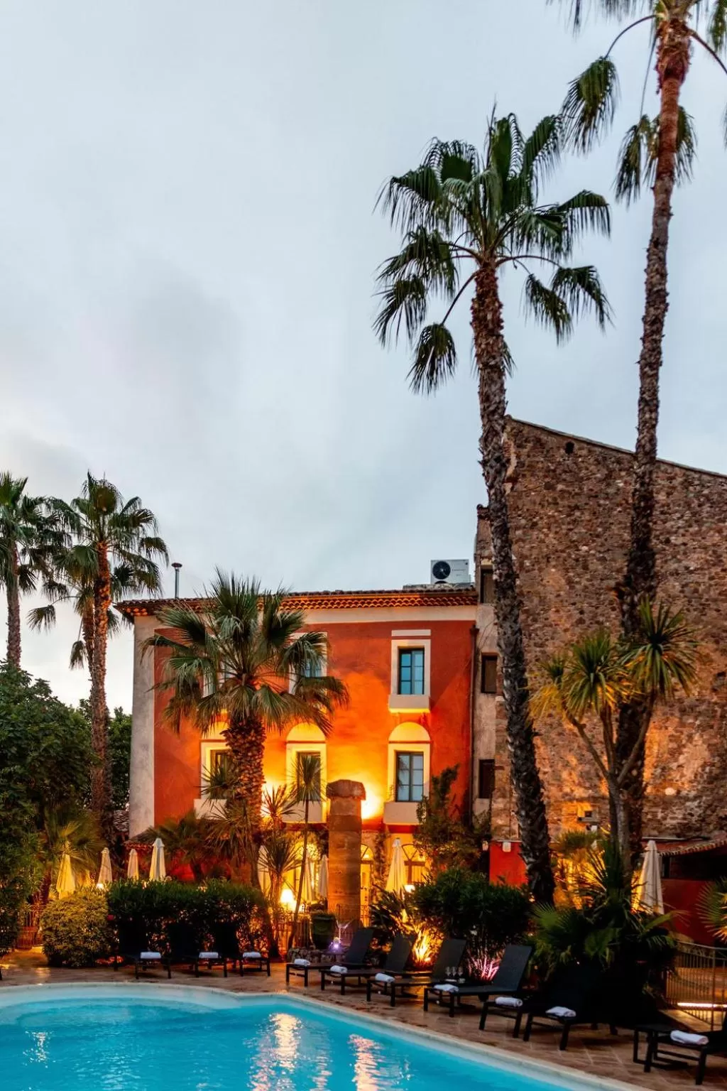 Property building in Hôtel l'Arena