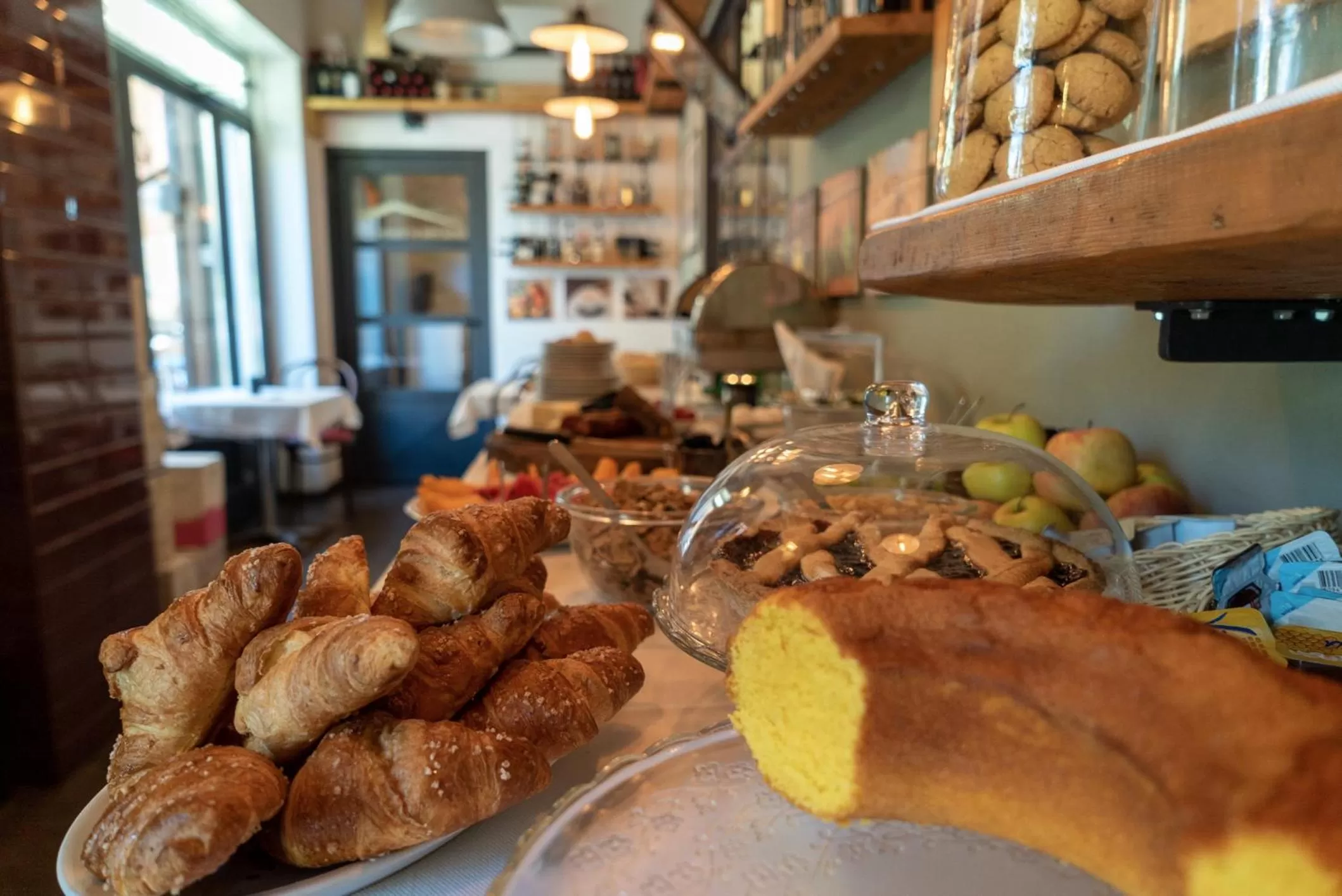 Buffet breakfast in Casa Mia in Trastevere