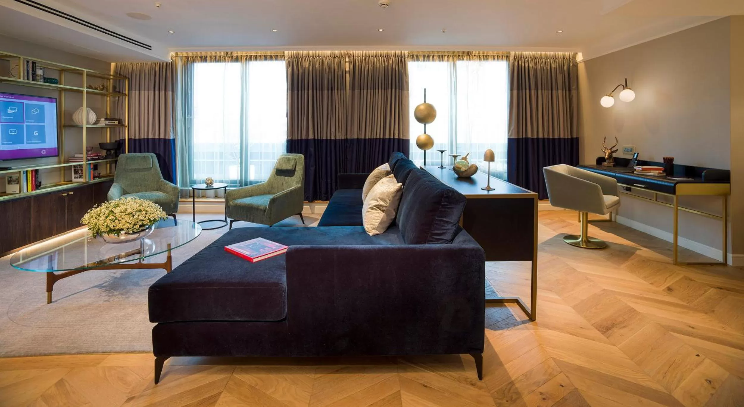 TV and multimedia in The Guardsman - Preferred Hotels and Resorts