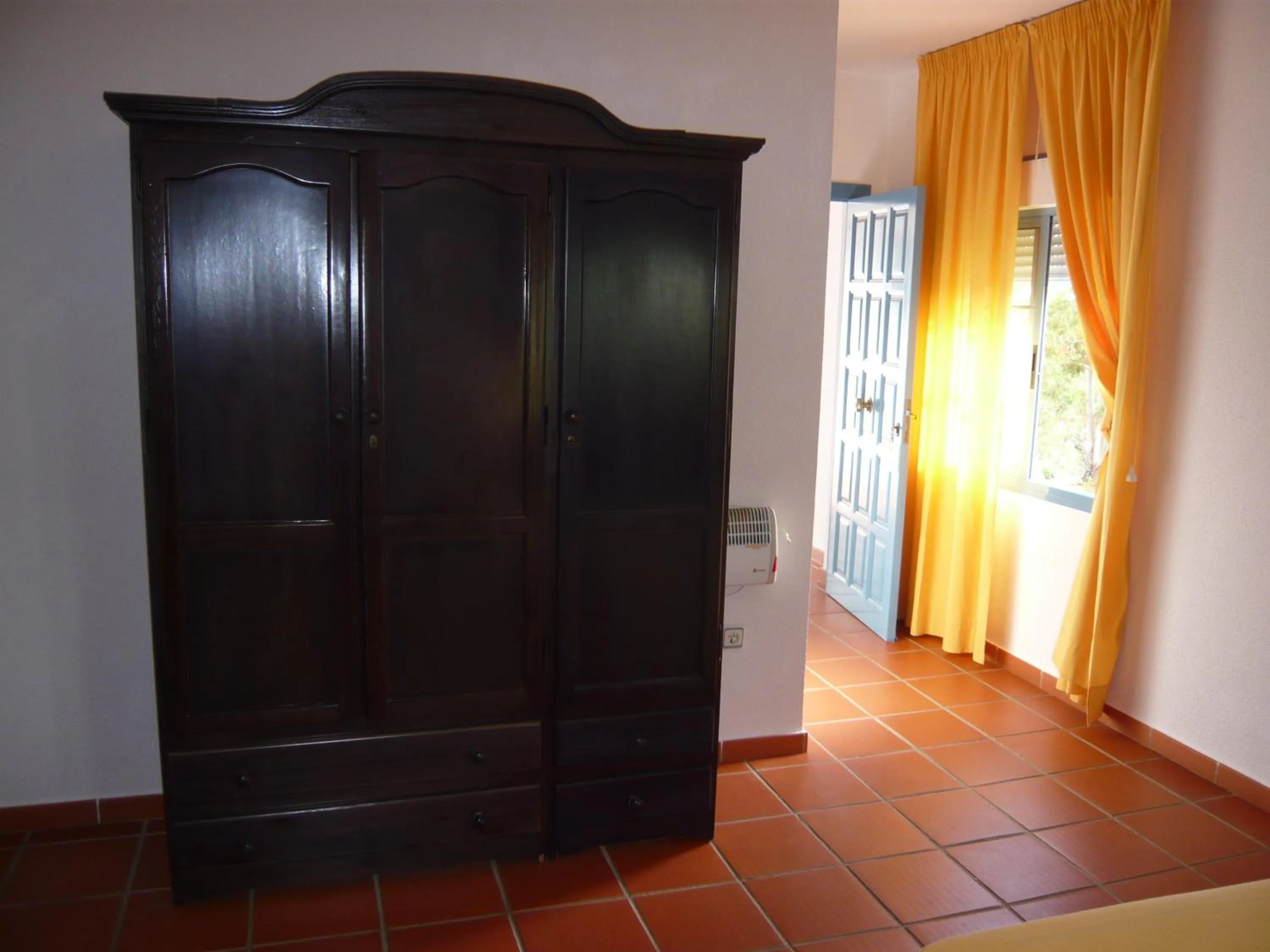 Twin Room with Sea View in Hotel San Miguel