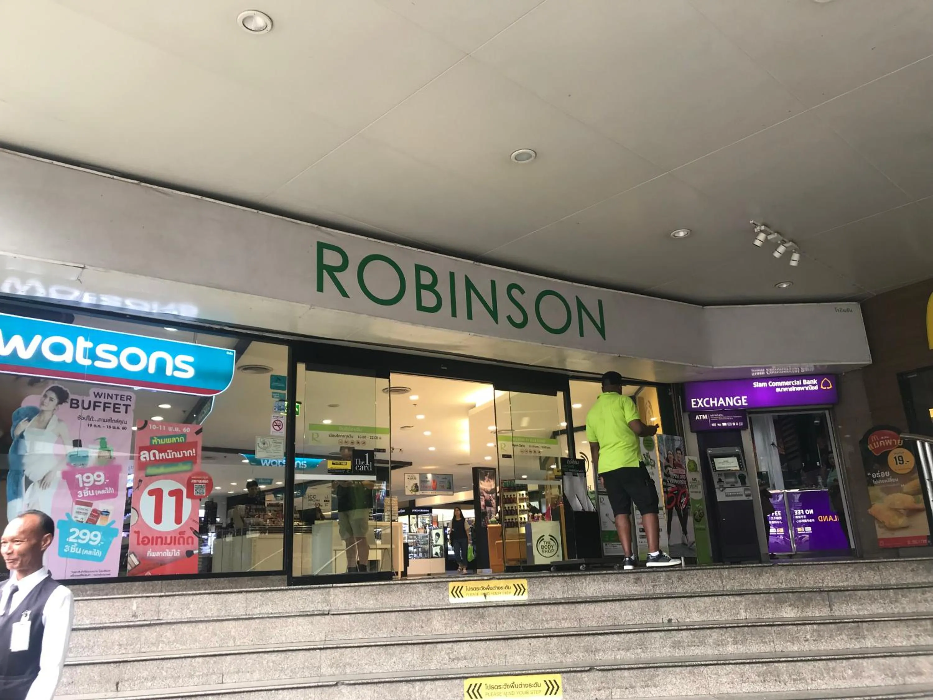 Neighbourhood in Twin Peaks Sukhumvit Suites