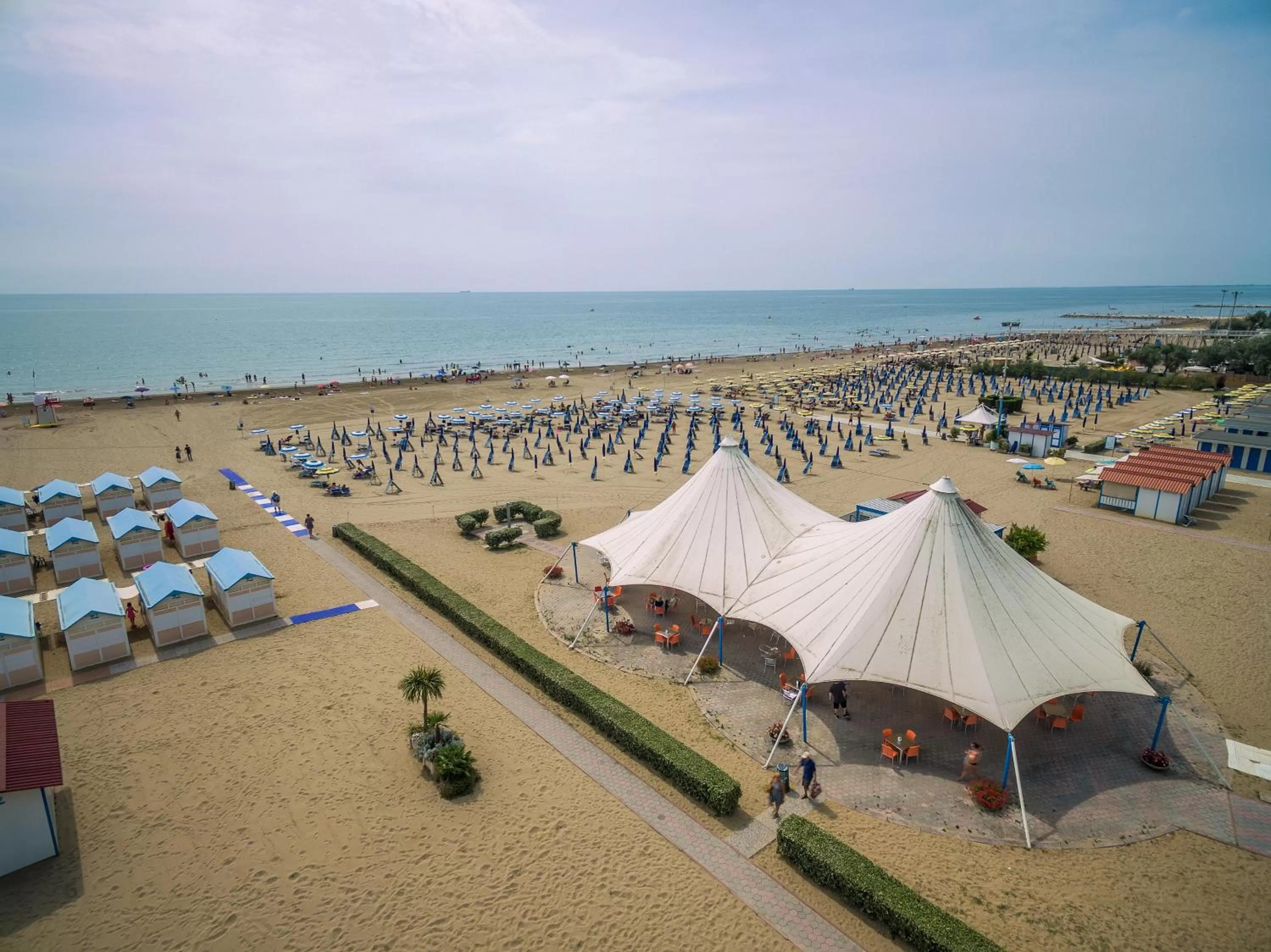 Beach in Hotel & Residence Venezia 2000