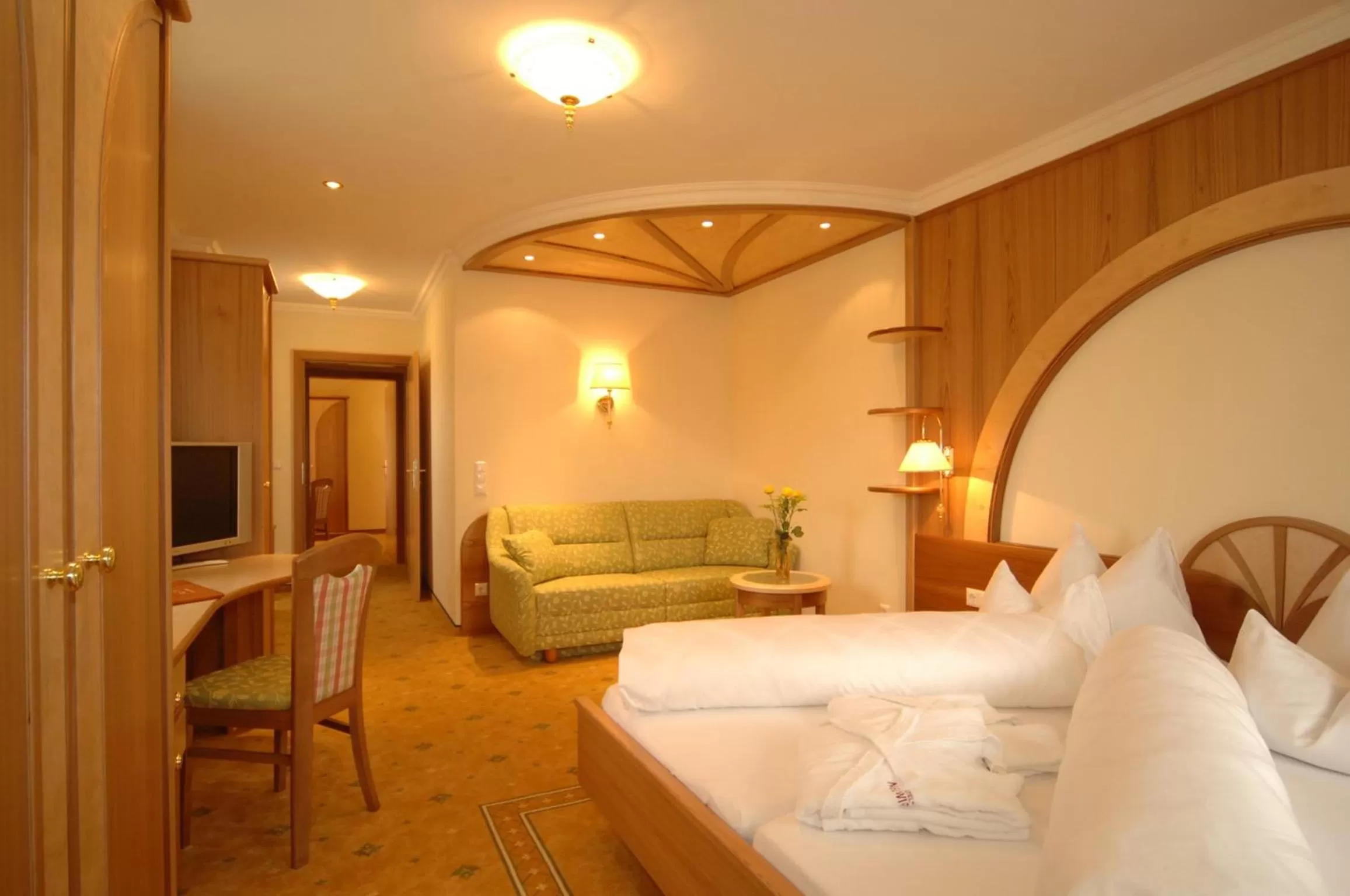 Photo of the whole room, Bed in Hotel Neuwirt