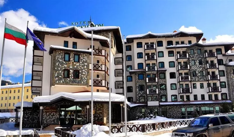 Property building in Rhodopi Home Hotel Chepelare- Half Board & Wellness