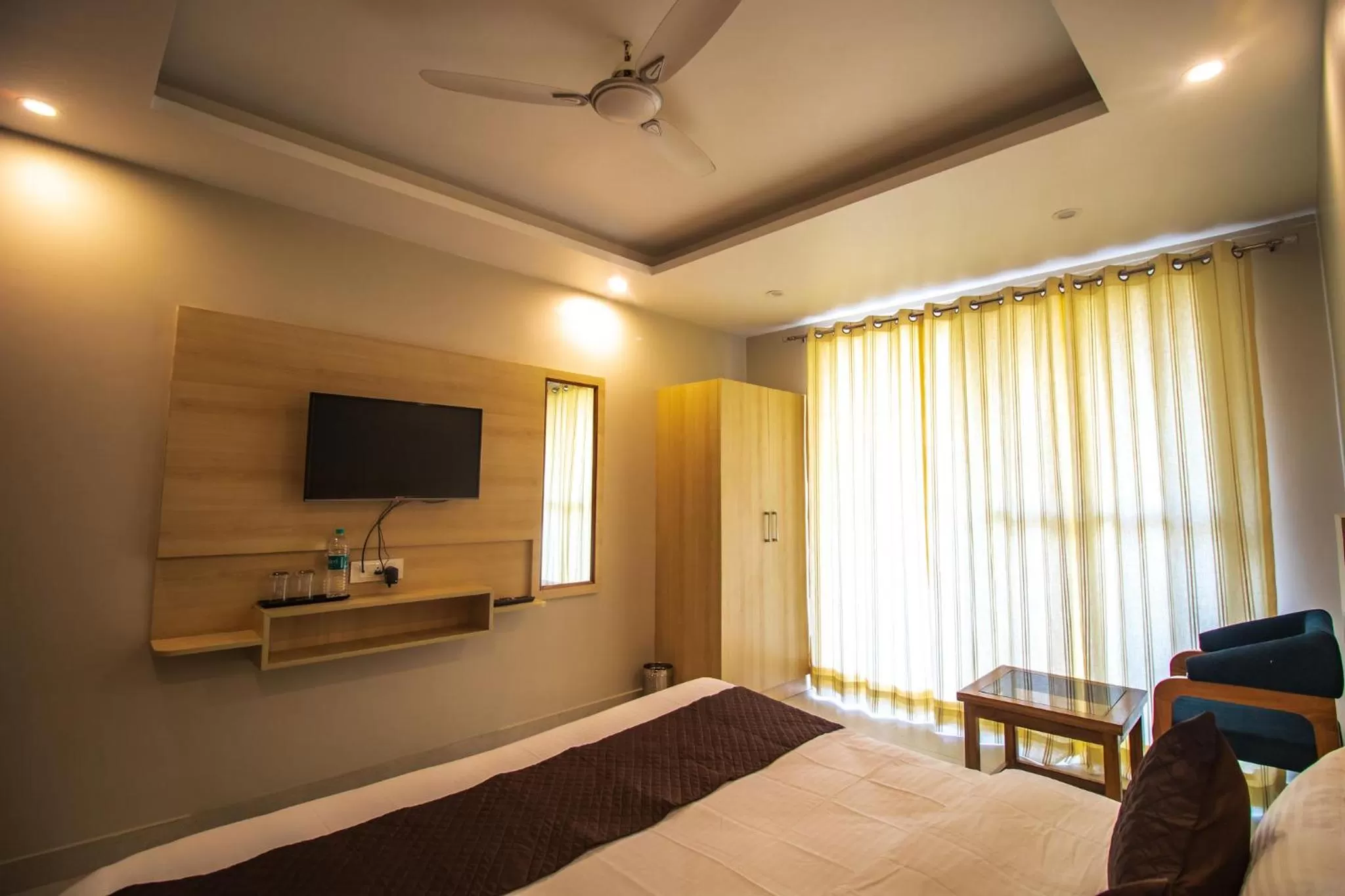 TV and multimedia, TV/Entertainment Center in Punyah Residency Rishikesh