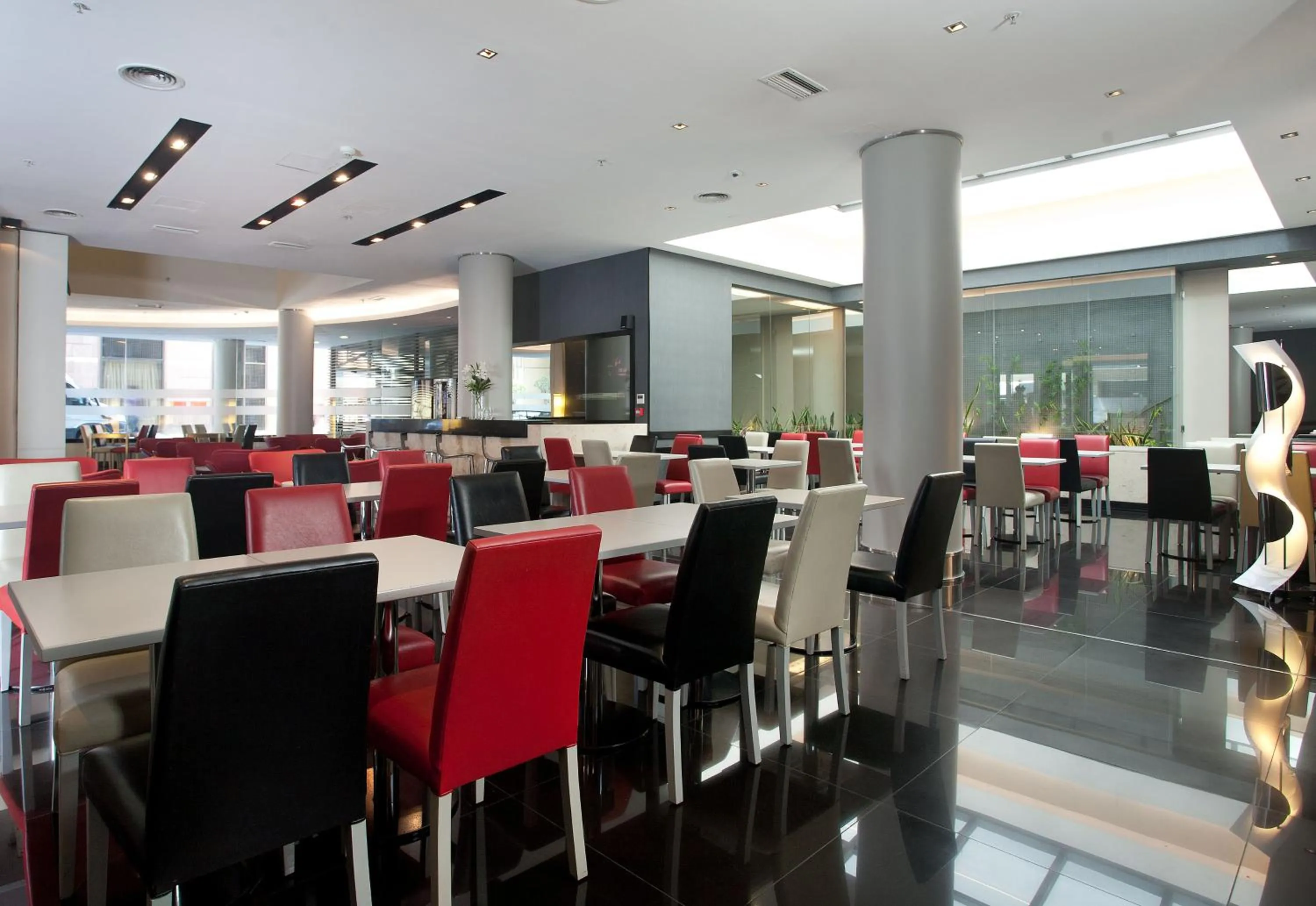 Lounge or bar in Two Hotel Buenos Aires