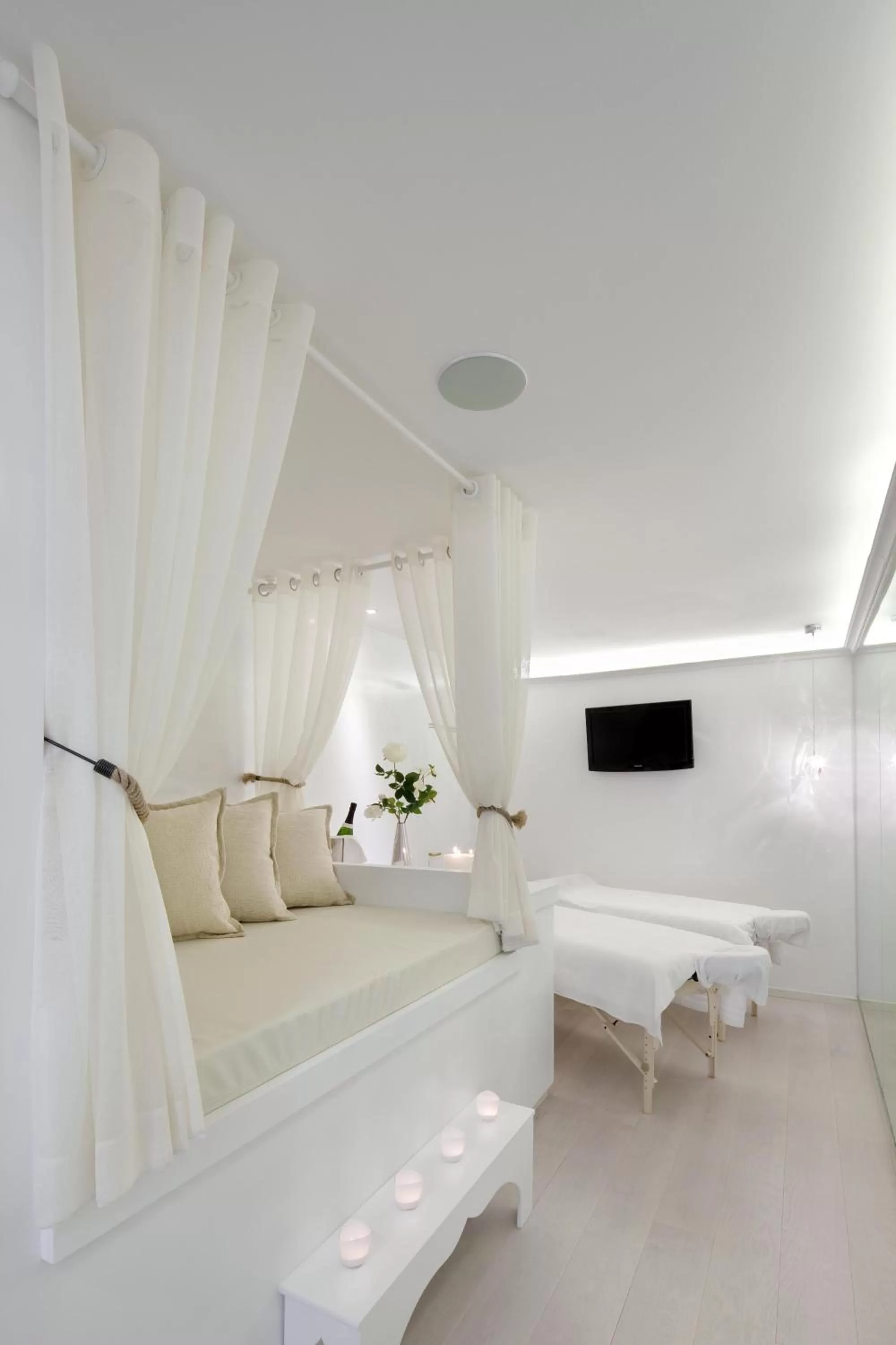 Spa and wellness centre/facilities, Bed in Leonardo Plaza Hotel Jerusalem