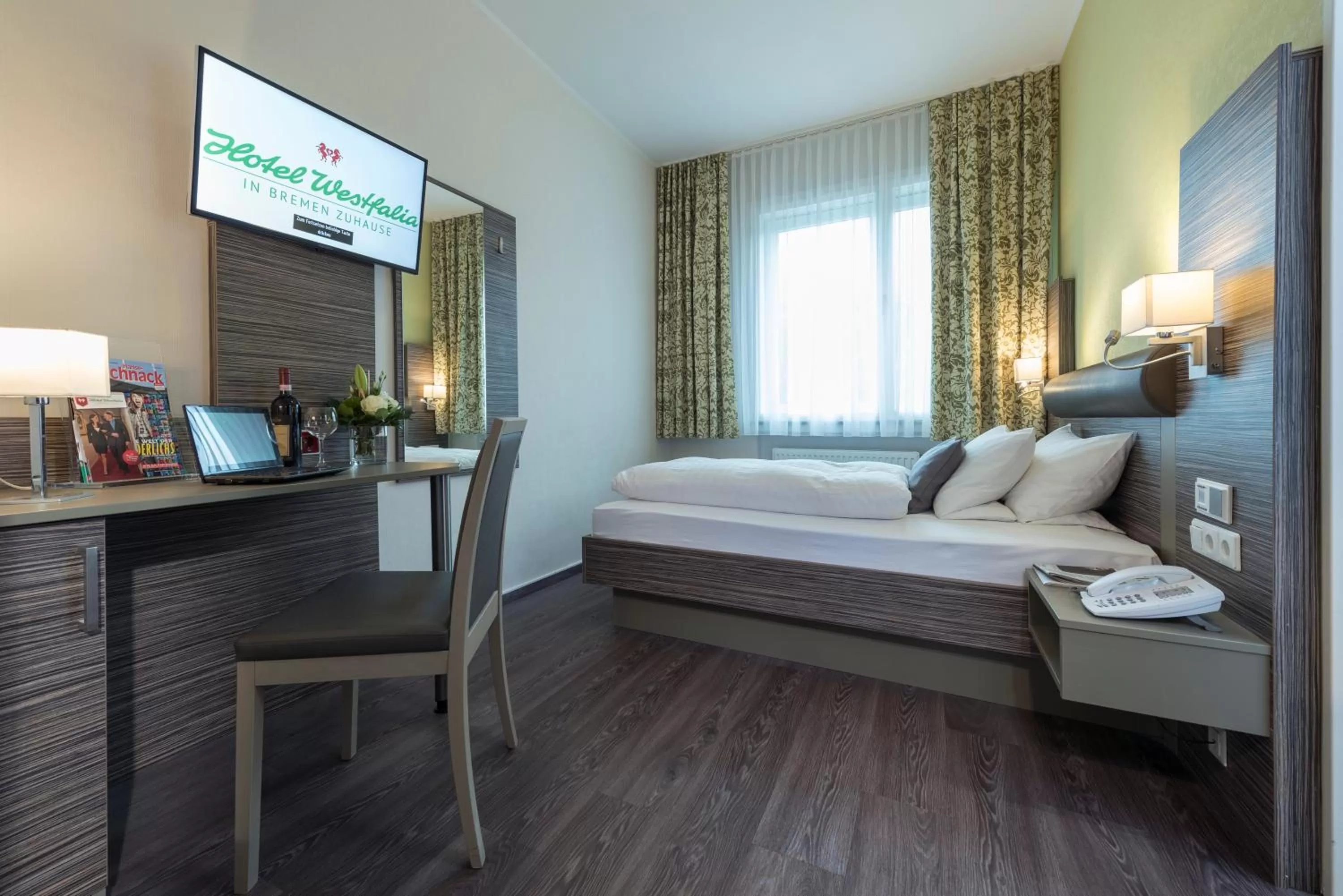 Photo of the whole room, Bed in Hotel Westfalia