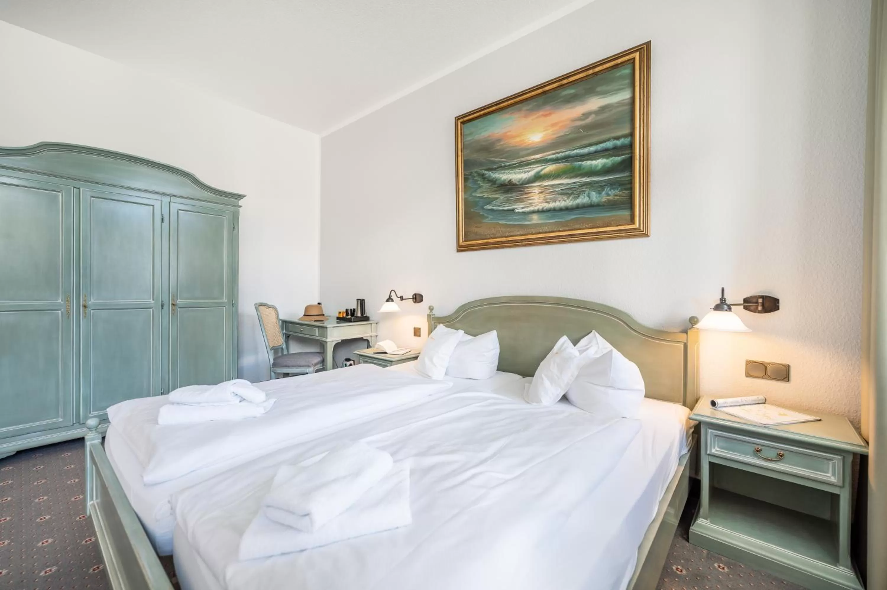 Photo of the whole room, Bed in Hotel Villa Neander