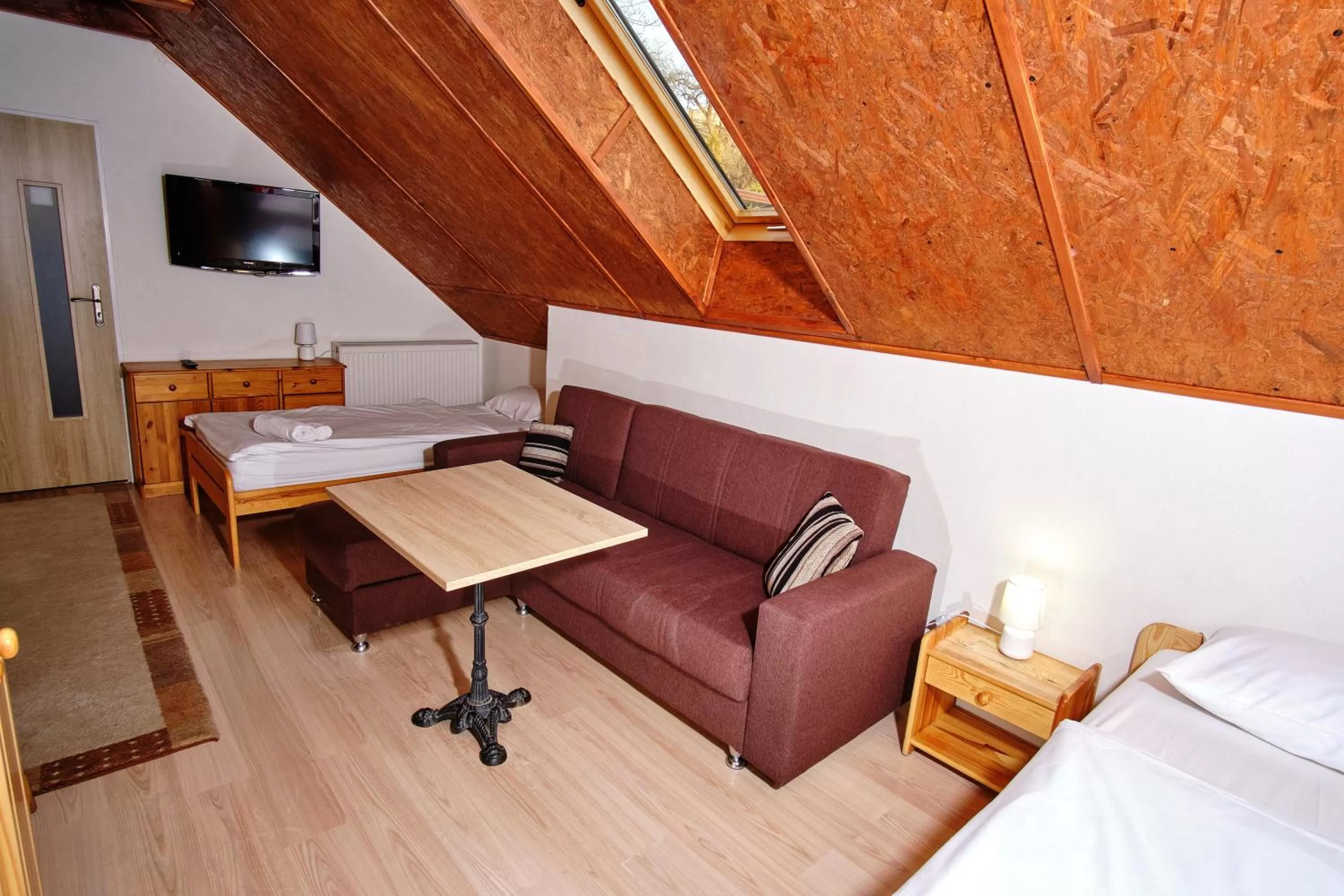 TV and multimedia, Seating Area in Spa & Pool Apartment Hotel - Restaurant VILLA IVICA