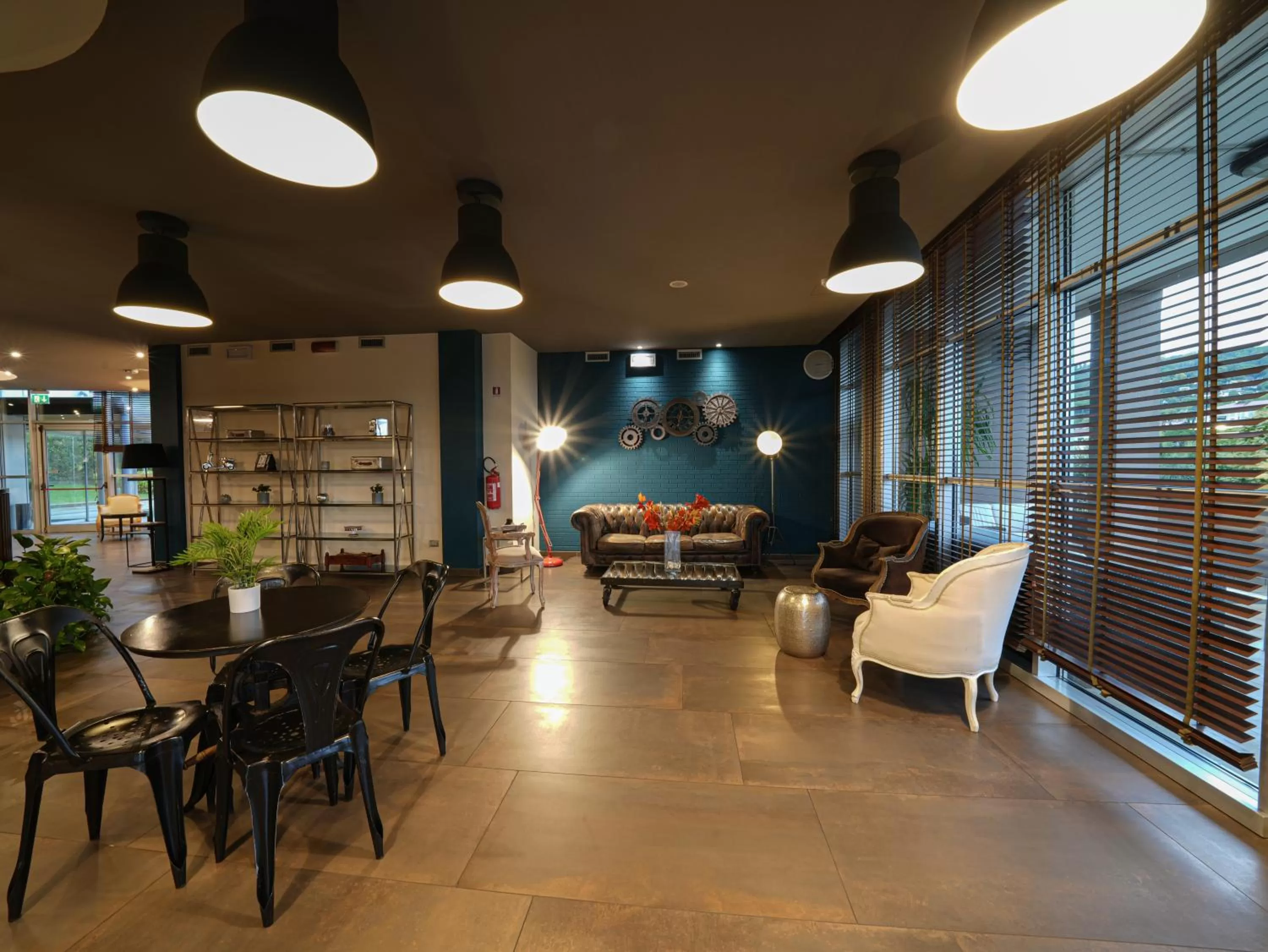 La Meridiana Bleisure Hotel