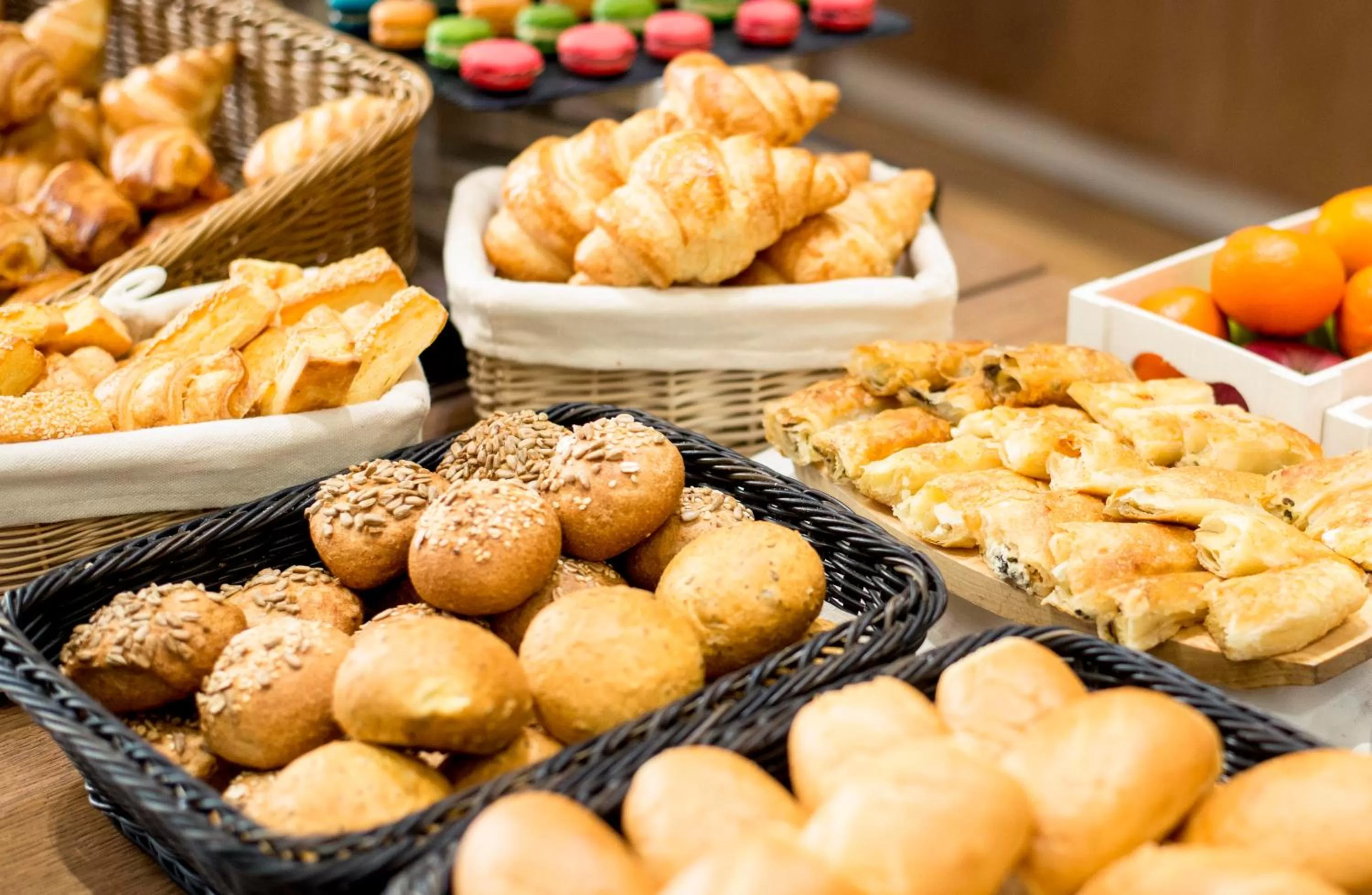 Buffet breakfast in Belgrade Inn Garni Hotel
