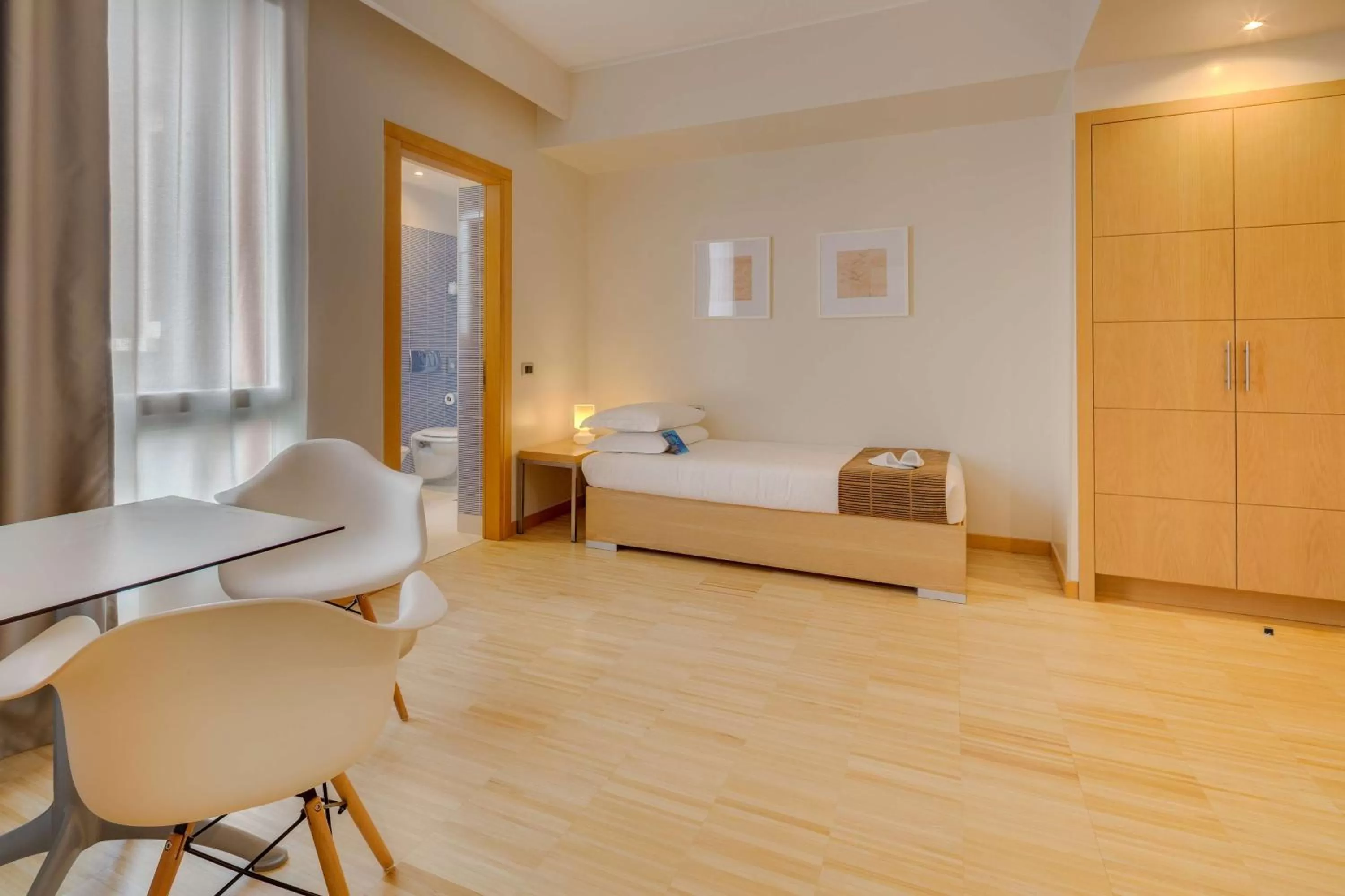 Photo of the whole room, Bed in Best Western Plus Hotel Bologna