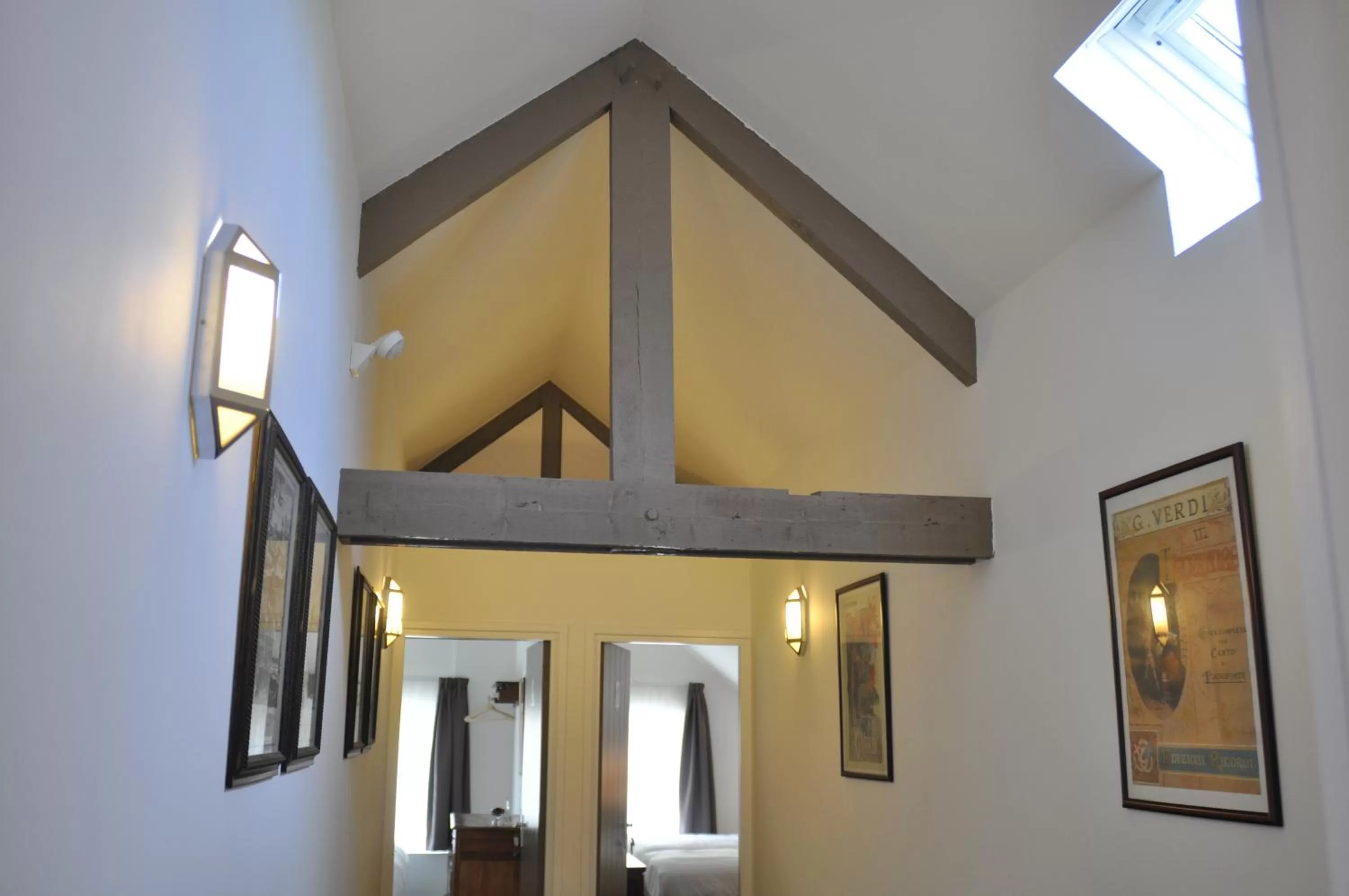 Decorative detail in Walnut Lodge Bed & Breakfast