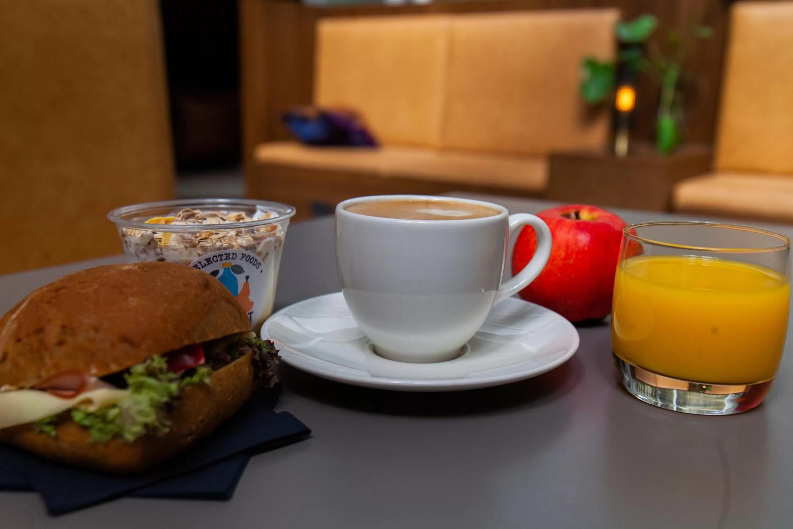 Food and drinks in Comfort Hotel Xpress Stockholm Central