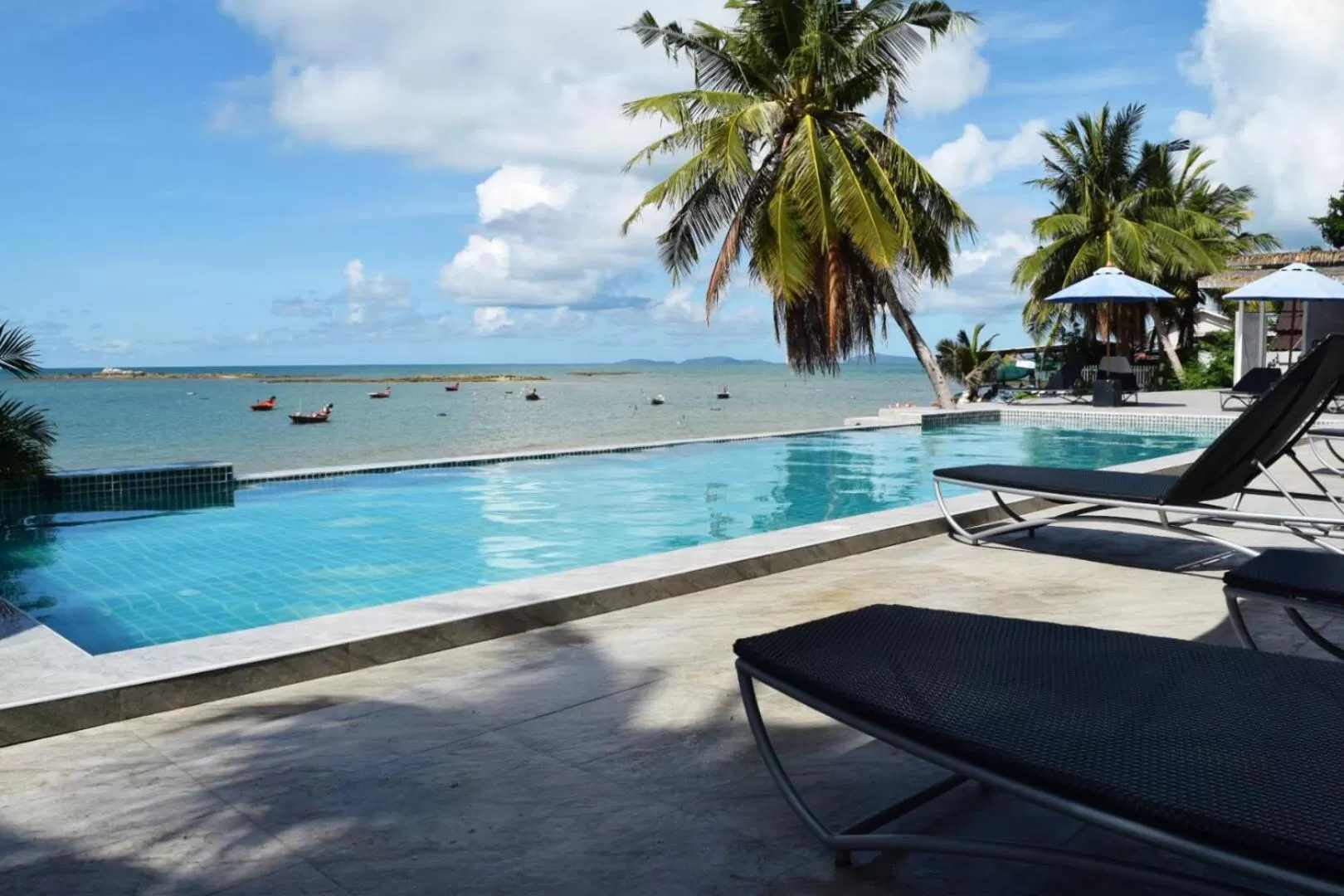 Swimming pool in Royal Phala Cliff Beach Resort